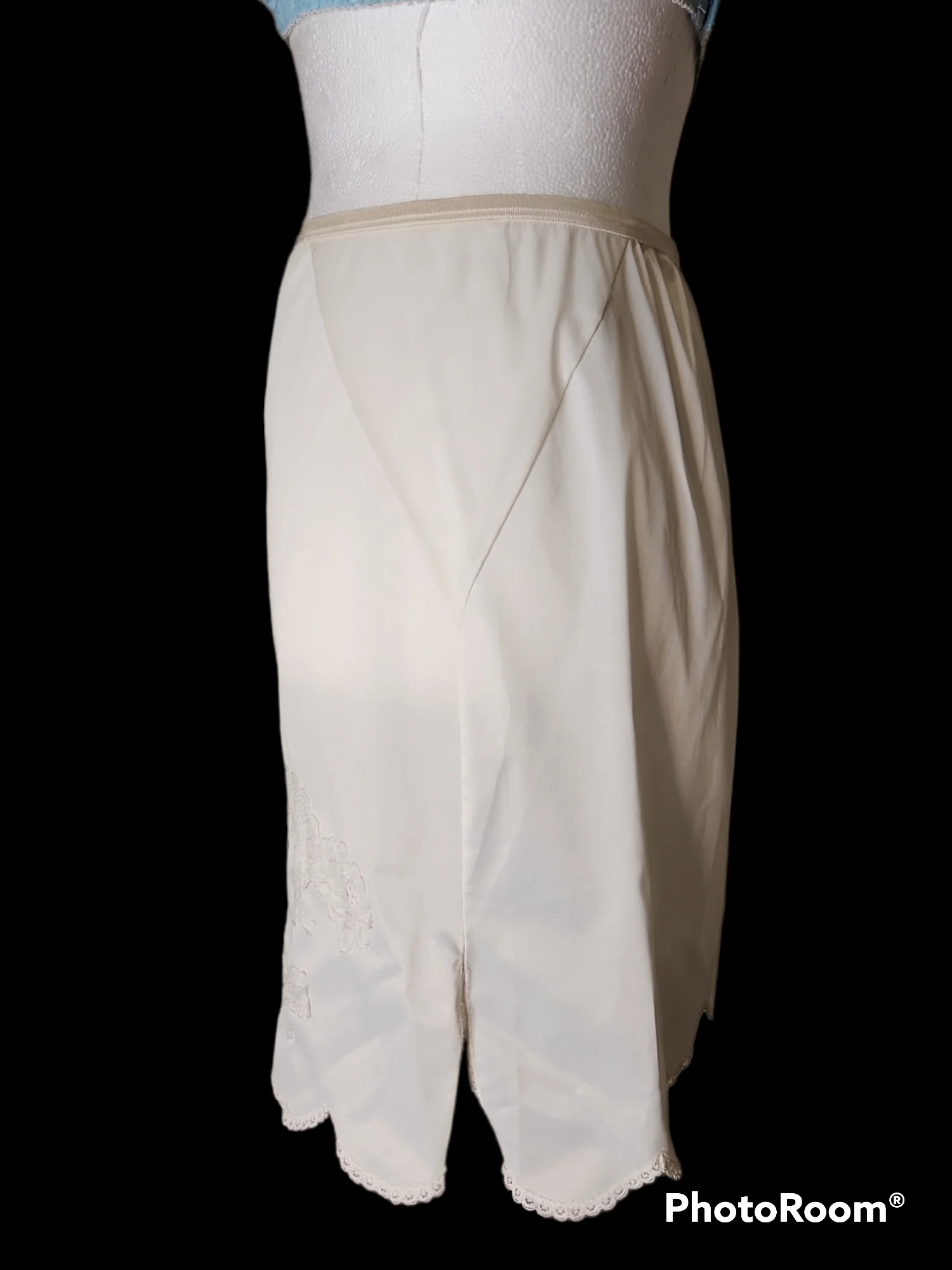 50s/60s Sweet White Silky And Lace Mini Half Slip By Stix Baer & Fuller - Image 3