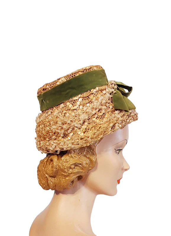 50s/60s Tan Straw Flower Pot Hat With Green Ribbon Bow By Roberta Bernays - Image 3