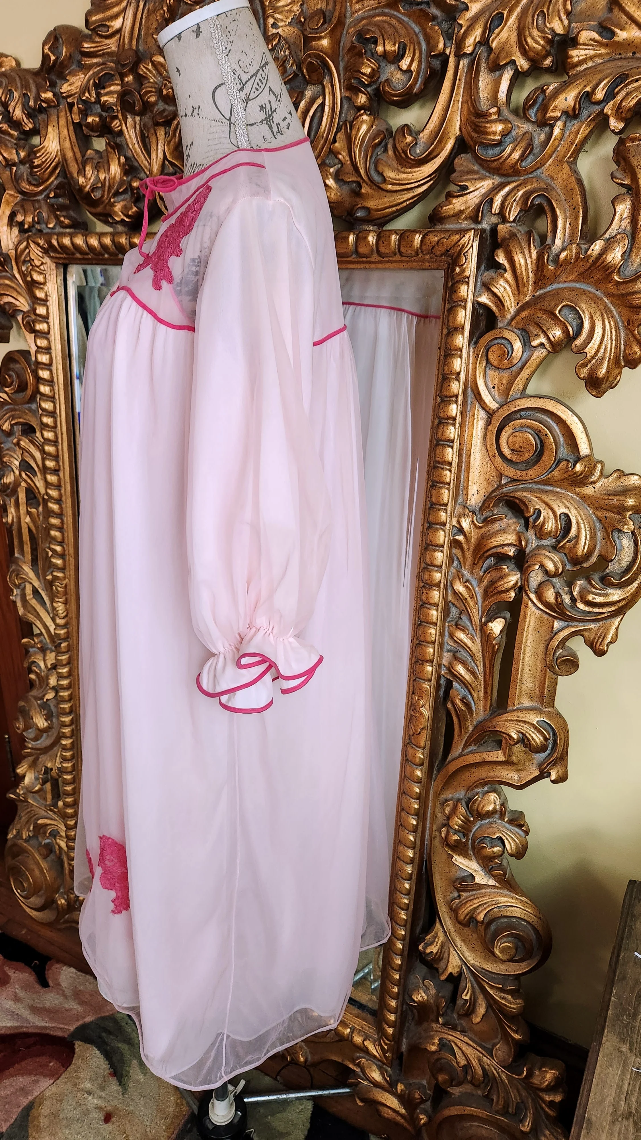 50s/60s Two Tone Pink Chiffon Peignoir Set By Van Raalte - Image 3