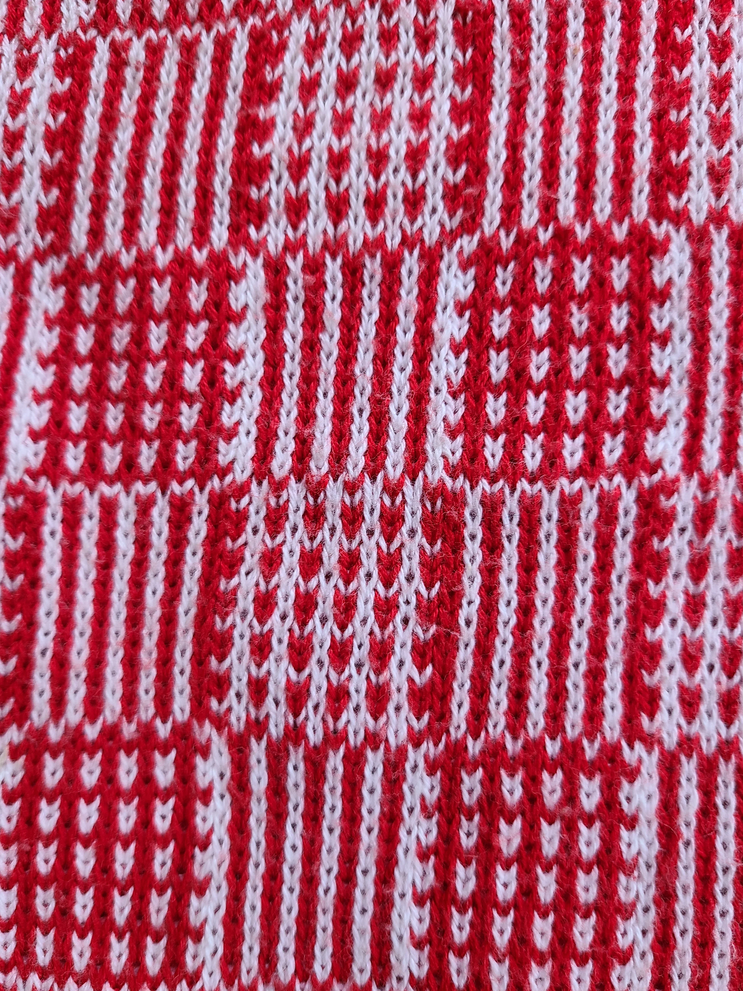 50s/60s V-neck Xl Sweater Vest Red White By Wilroy Sports - Image 4
