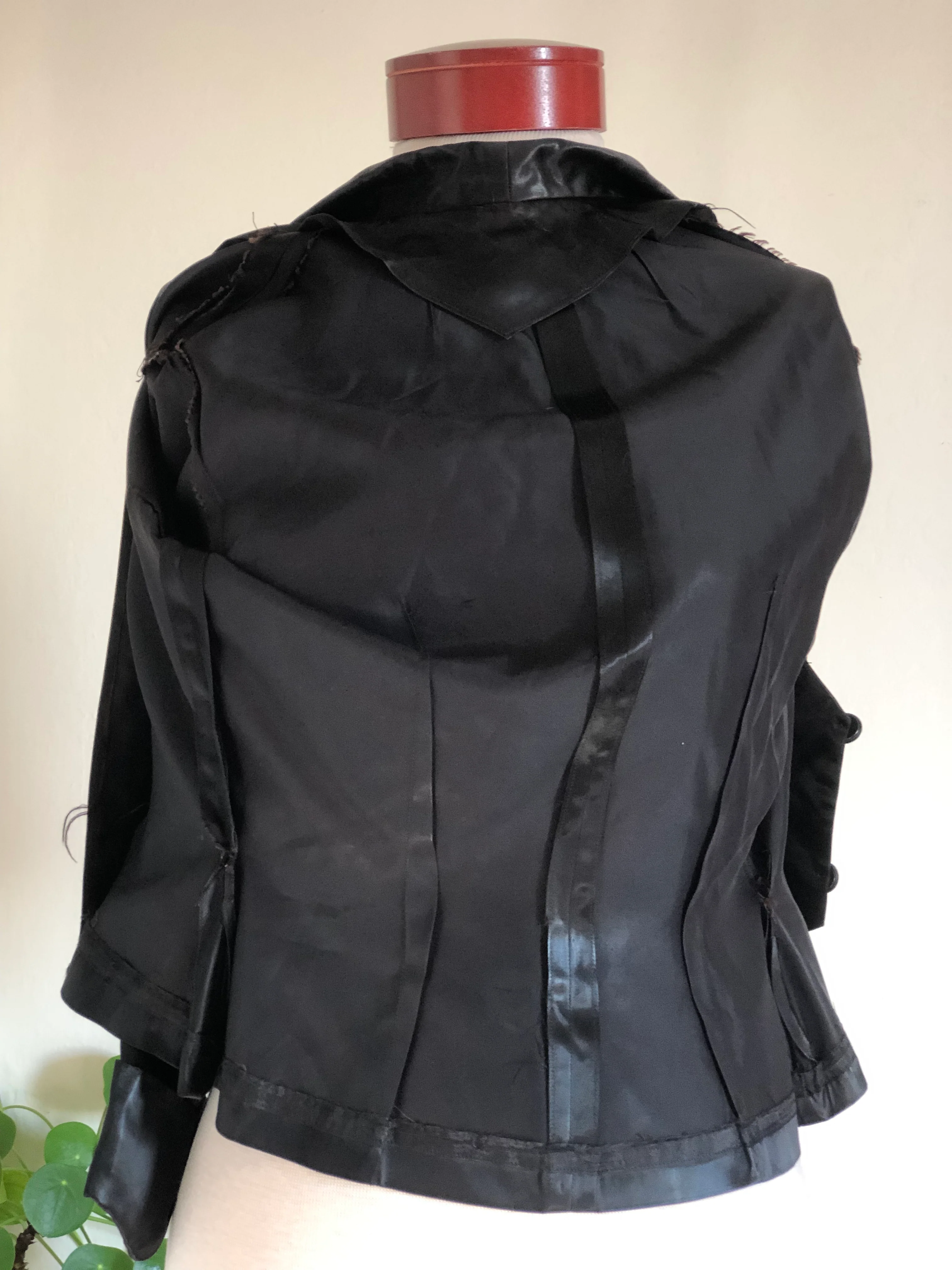 50s/60s Vintage Black Peplum Blouse Jacket Cropped Satin By Hand-Sewn Vintage - Image 10
