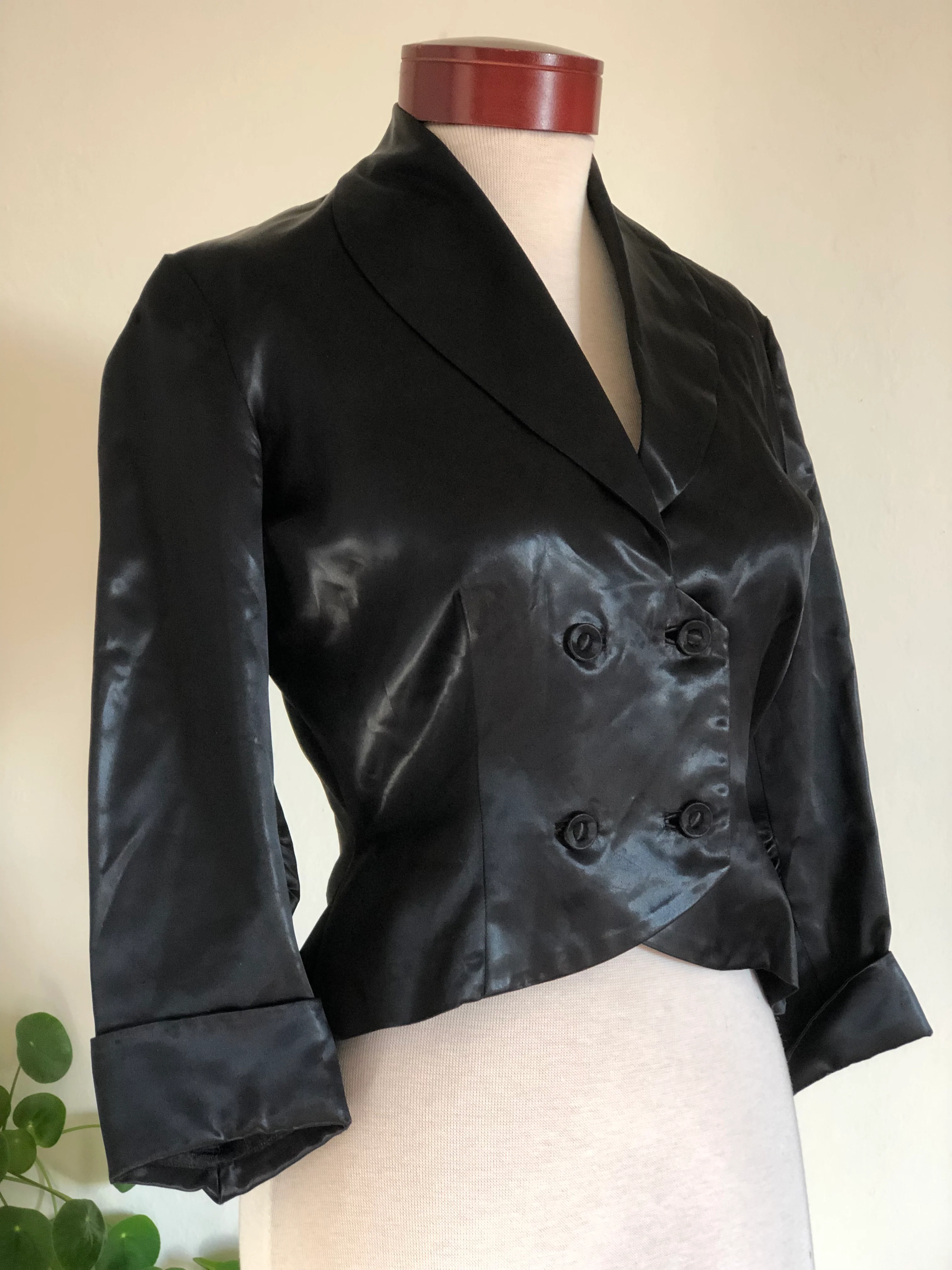 50s/60s Vintage Black Peplum Blouse Jacket Cropped Satin By Hand-Sewn Vintage - Image 7