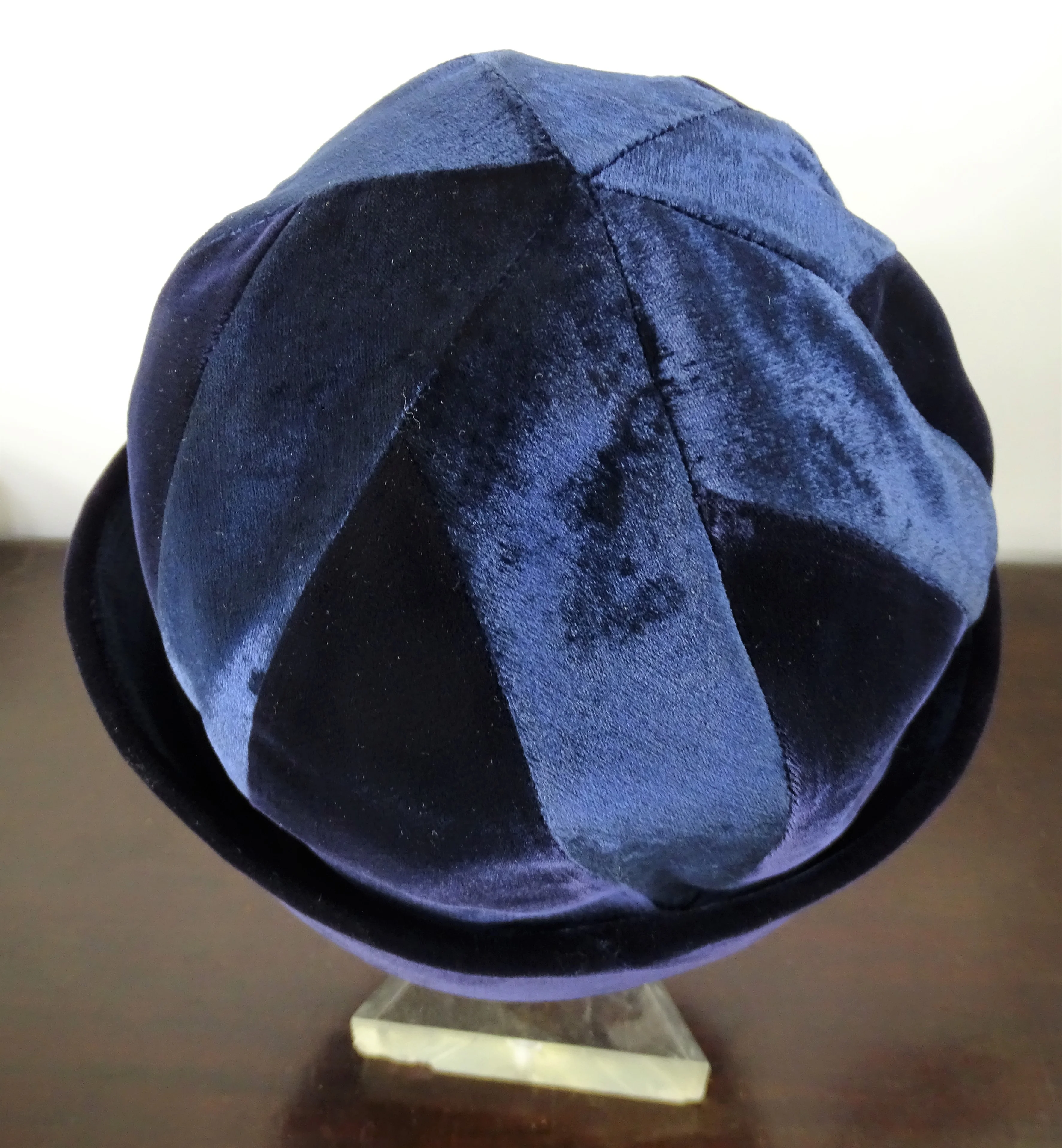 50s/60s Vintage Blue Velvet Striped Cloche Bucket Hat By Du Monde - Image 4