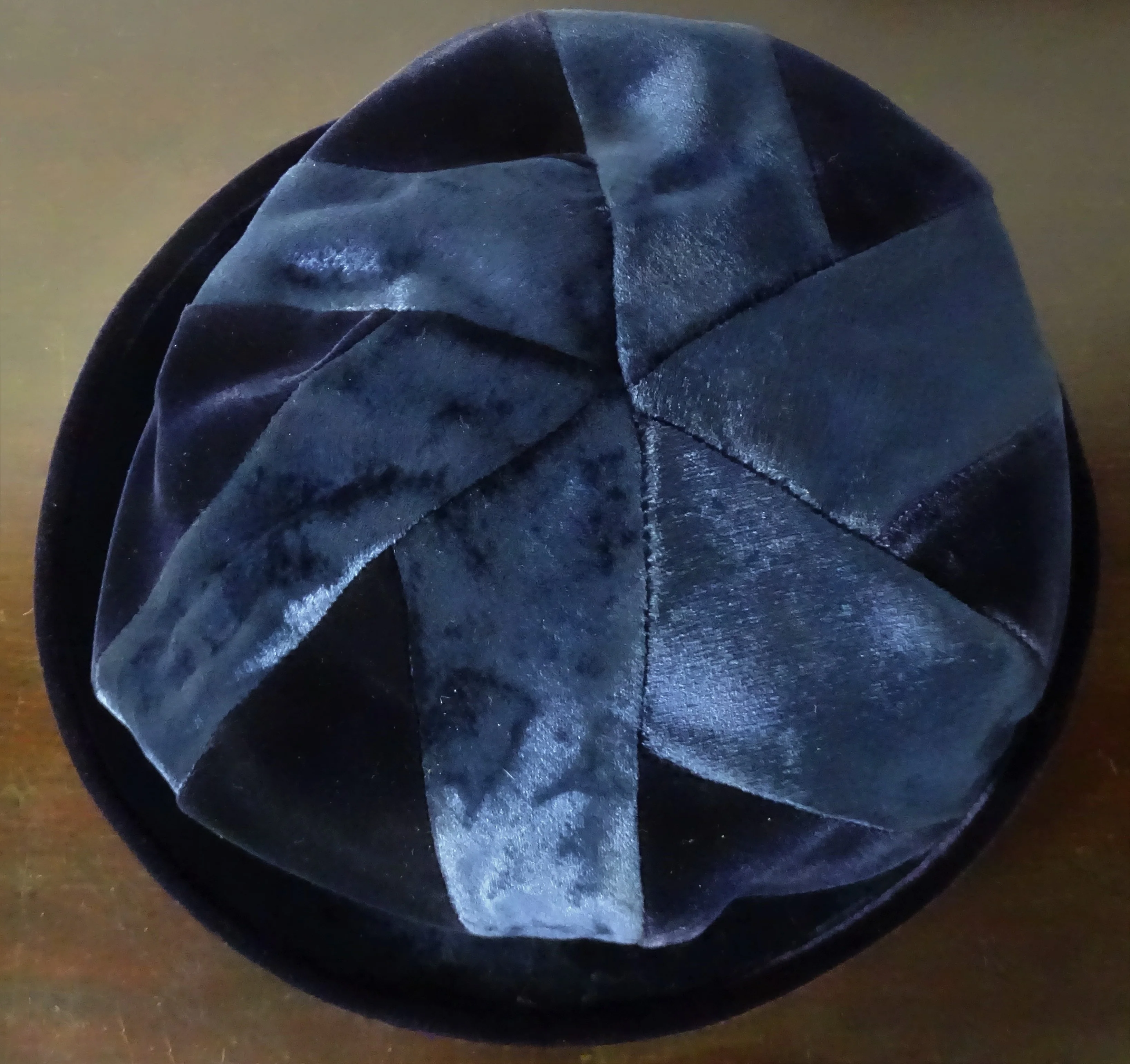 50s/60s Vintage Blue Velvet Striped Cloche Bucket Hat By Du Monde - Image 5