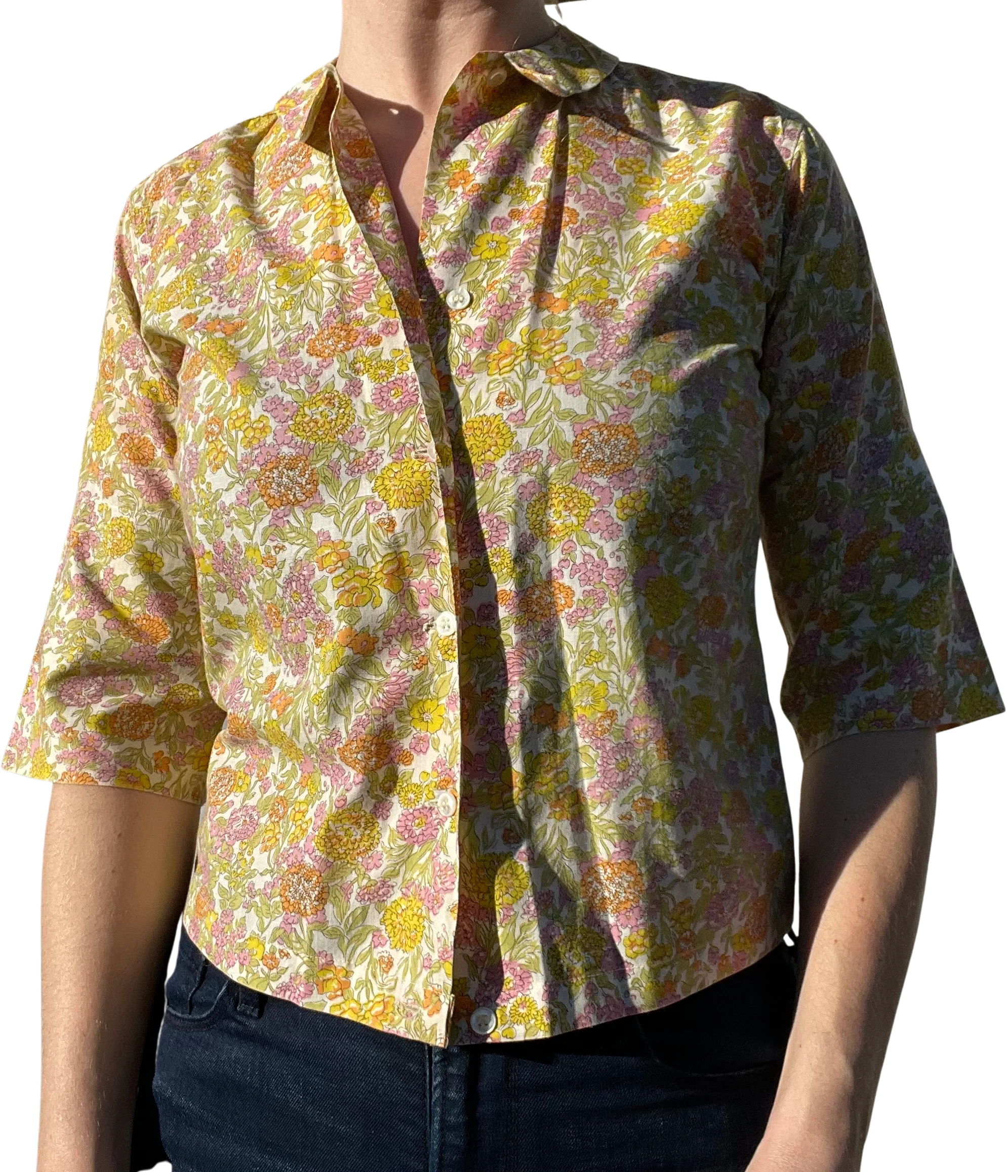 50s/60s Vintage Collared Floral Button Down Blouse By Shapely Classics