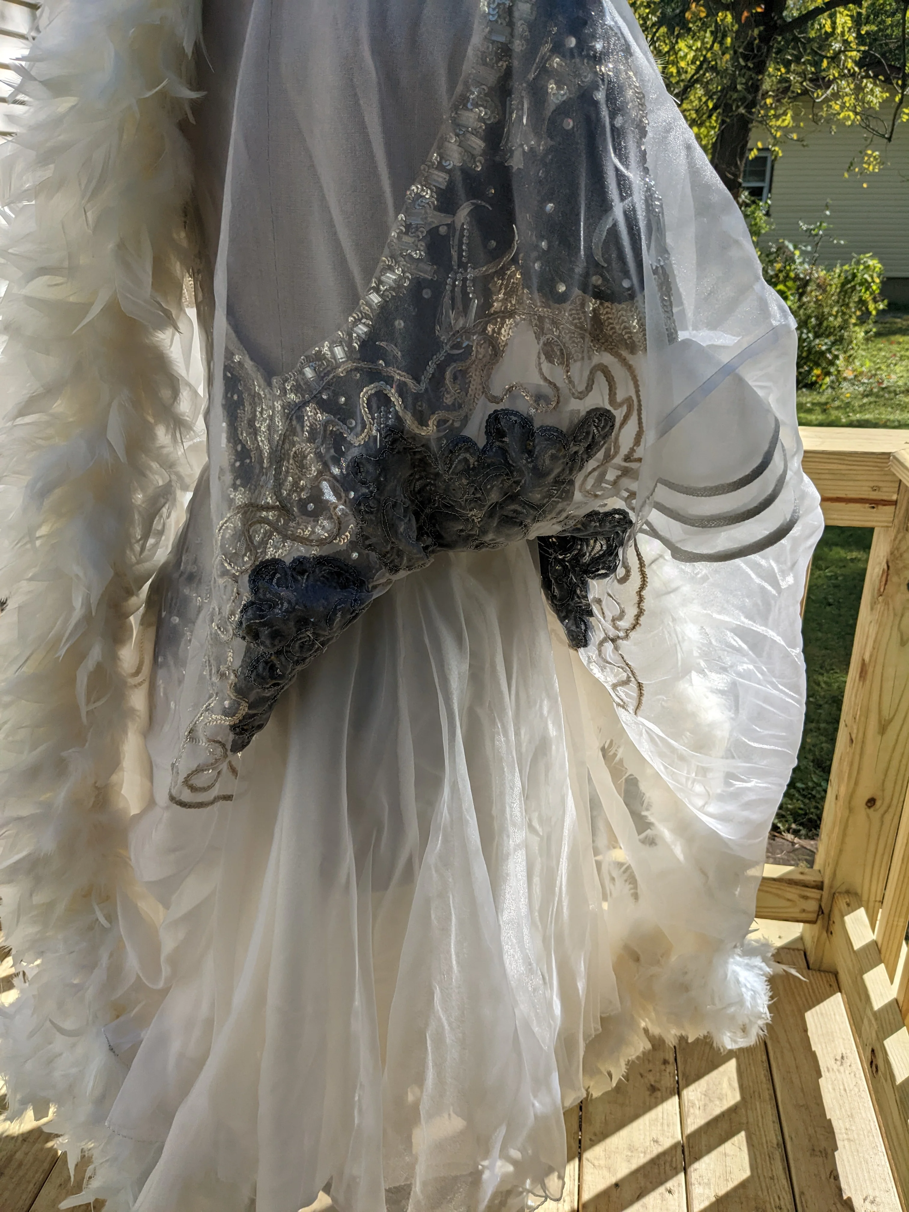 50s/60s Vintage Feather Ballroom Dance Dress By Bobbie Irvine - Image 6