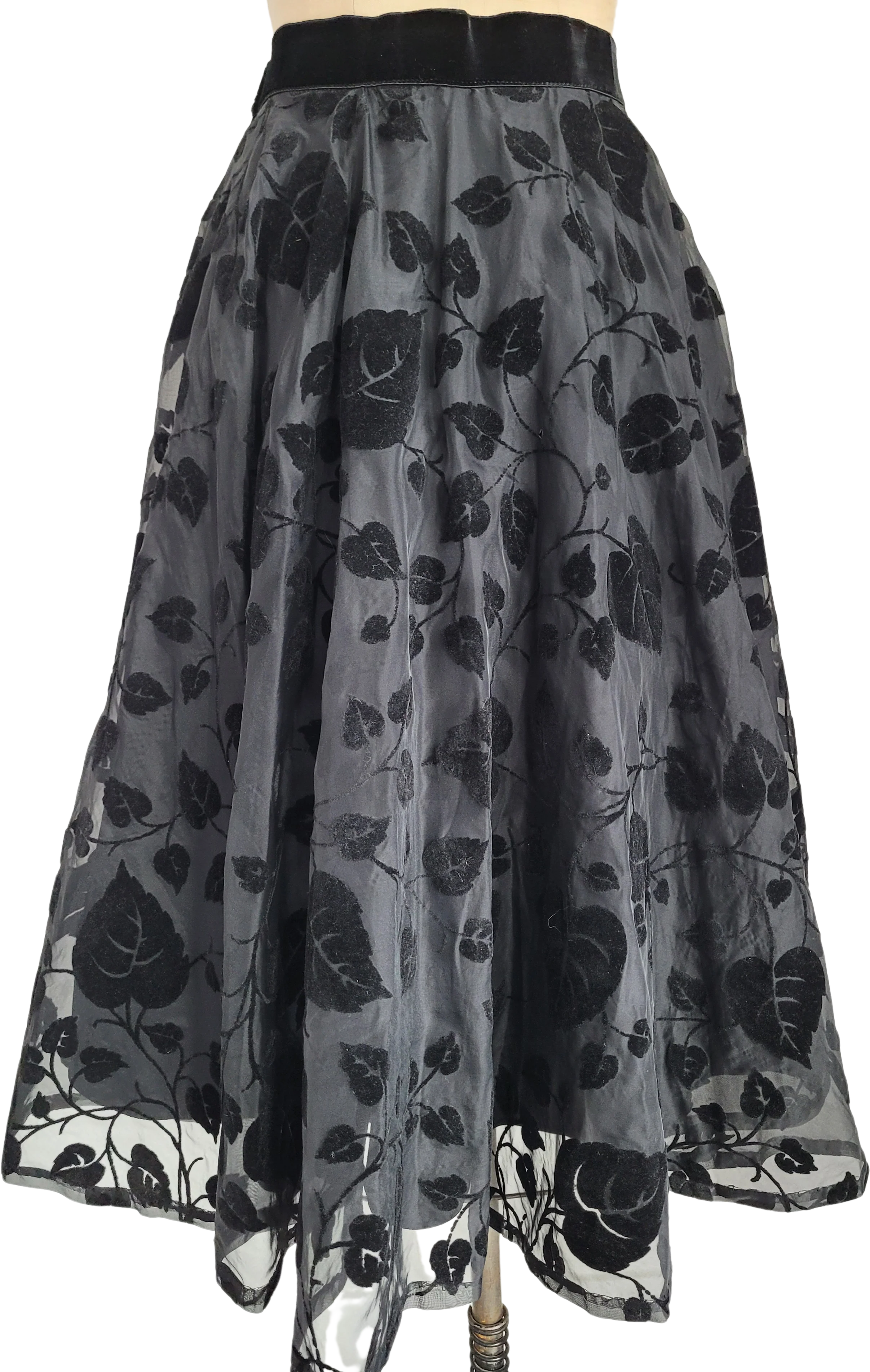 50s/60s Vintage Sheer With Ivy Vine Flocking Circle Skirt By Smart Set Sportswear - Image 2