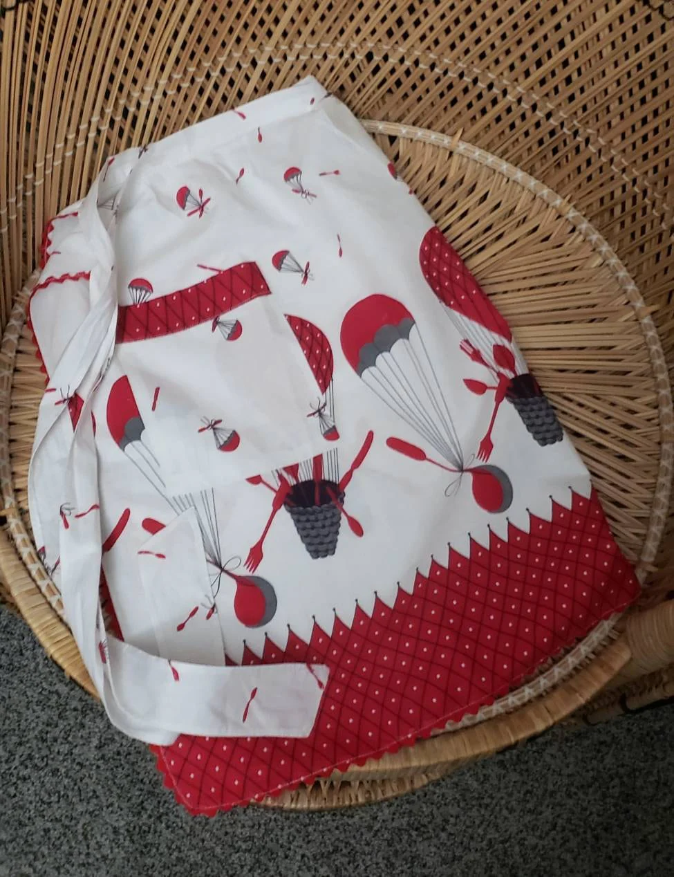 50s Air Balloons Apron Vintage Novelty Print - Image 3