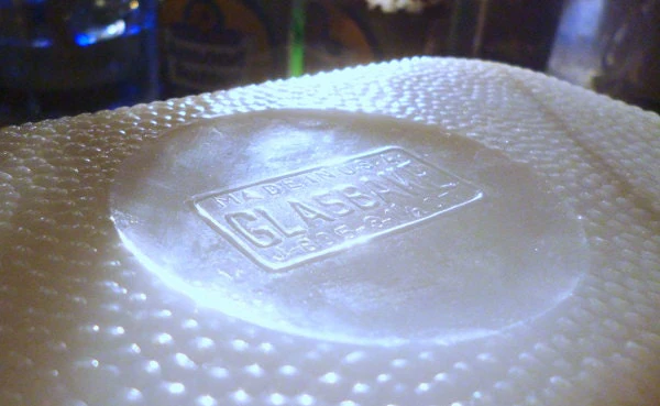 50s Atomic Space Age Glass Refridgerator Food Storage Container with Fin - Image 3