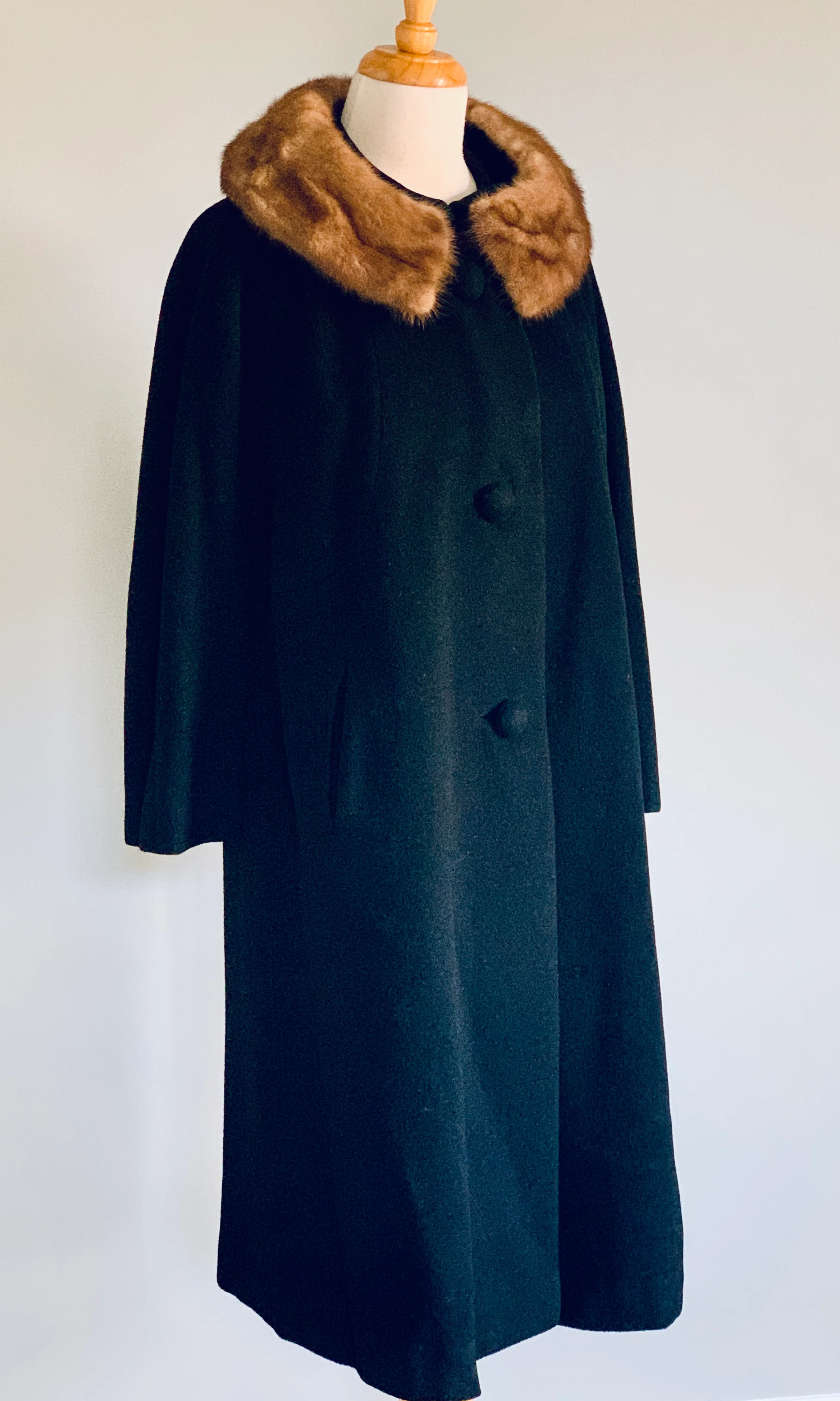 50s Black Cashmere Coat Fur Collar - Image 5