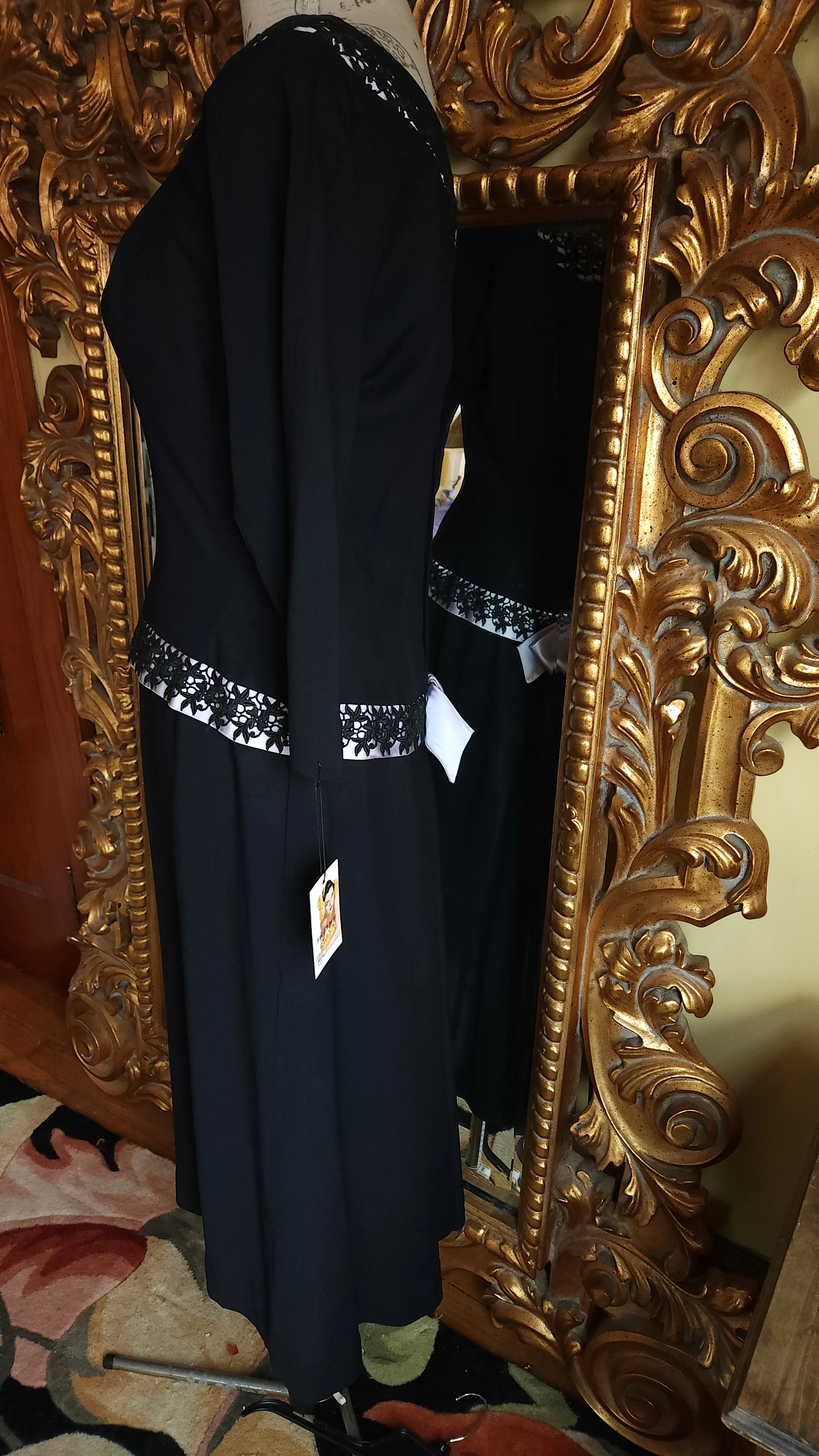 50s Black Cocktail Dress With Gray Satin Trim And Lace - Image 3