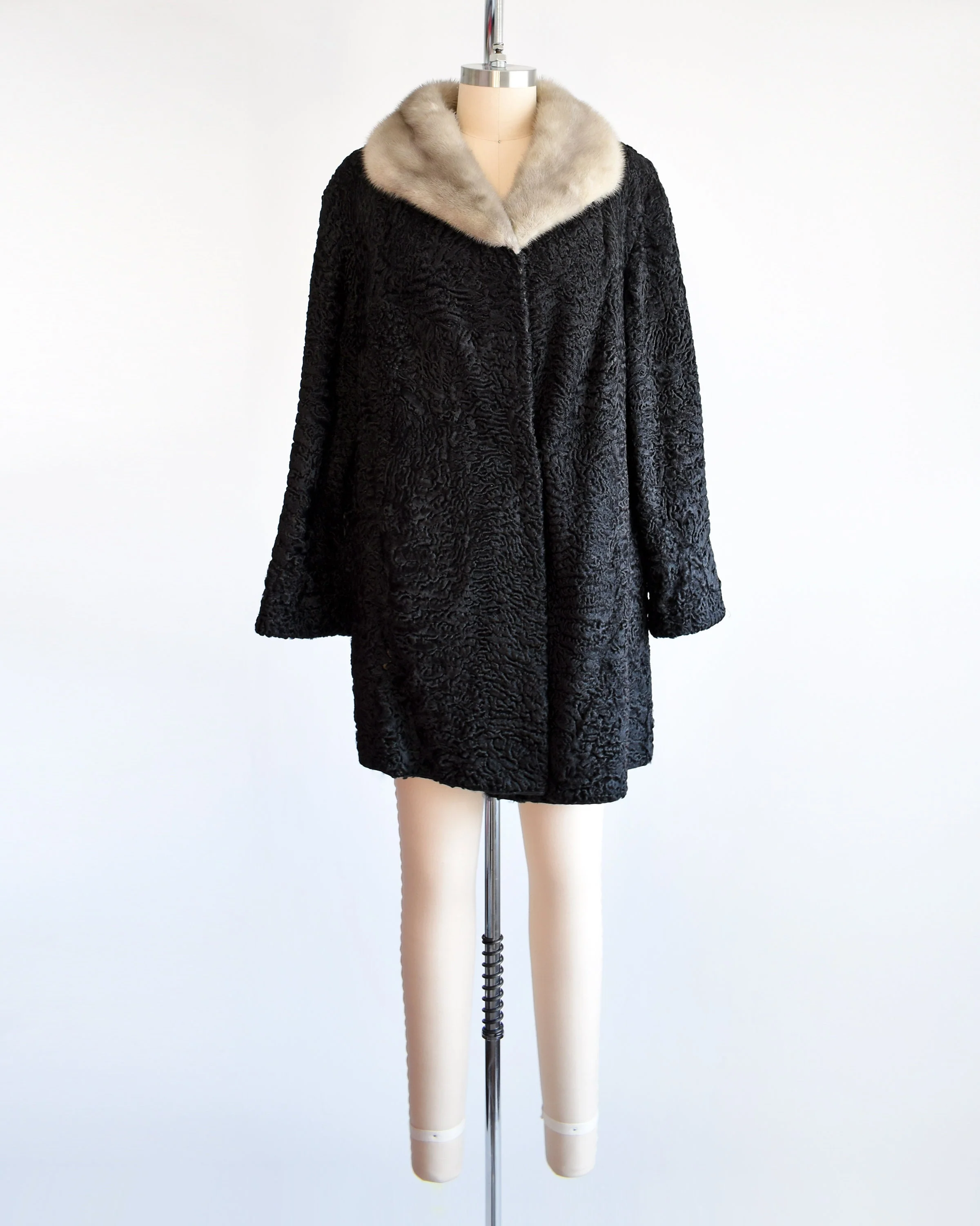 50s Black Curly Lamb Fur Coat Vintage 50s Coat, Persian Lamb with Silver Gray Mink Collar Coat, Medium Large by Lipsitz Furs Buffalo - Image 3