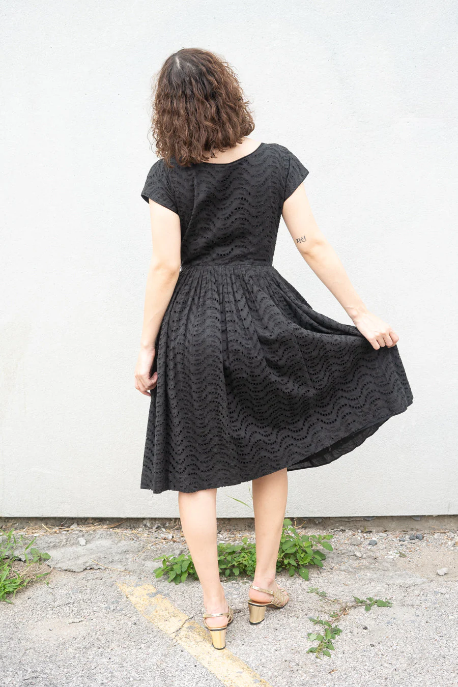 50s Black Eyelet Dress - Image 7