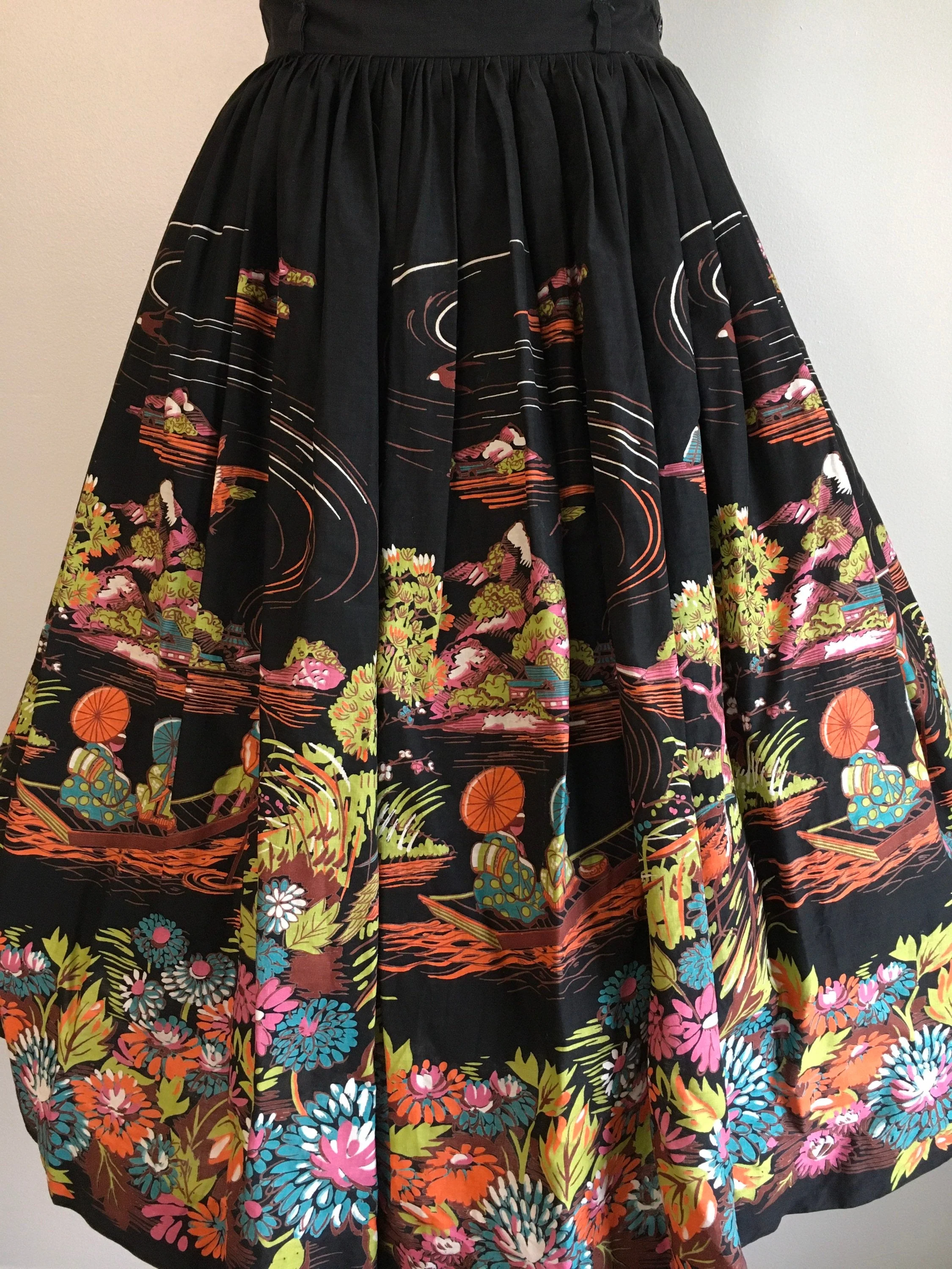 50's Black Scenic Novelty Print Border Skirt - Image 4