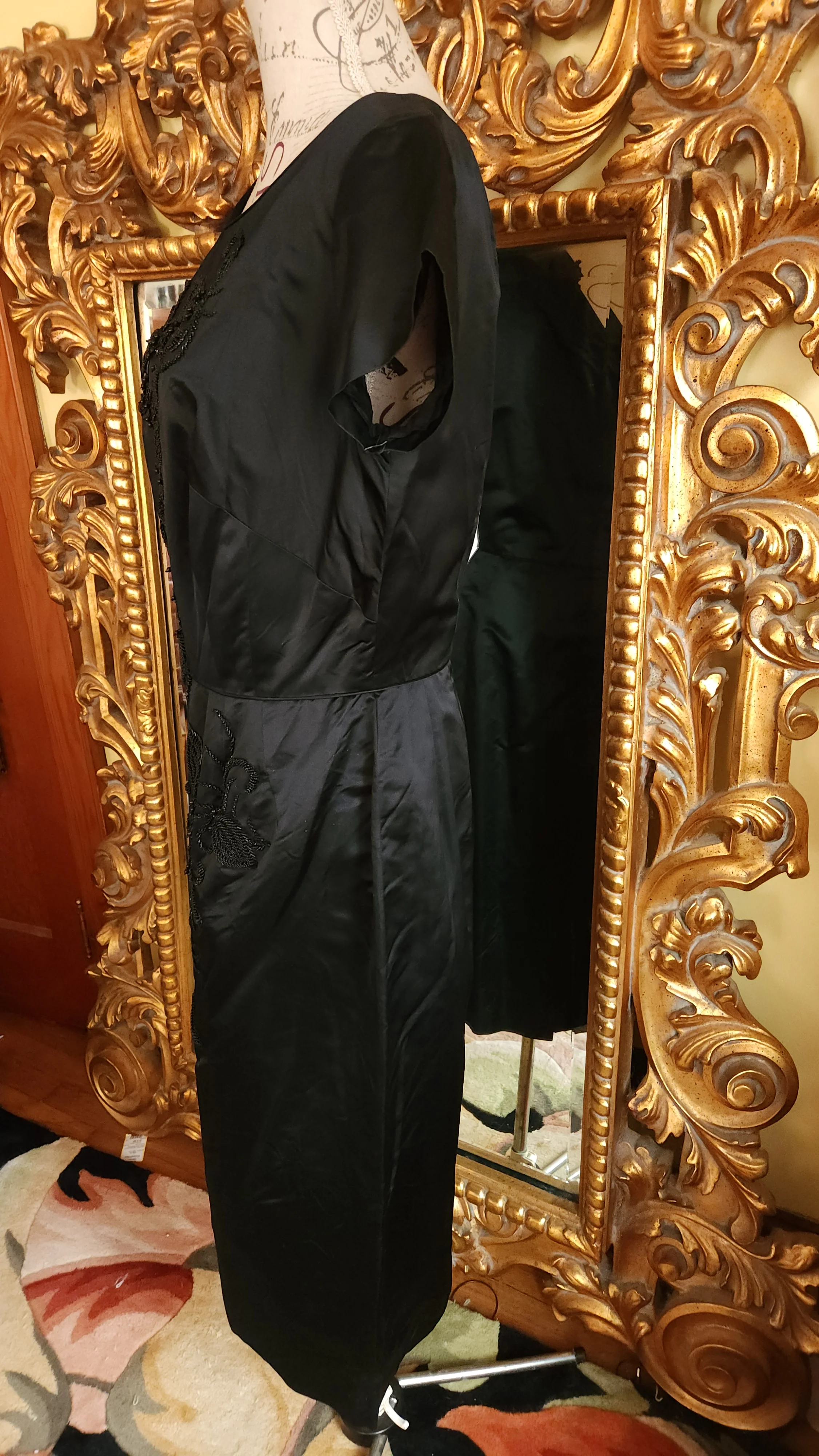 50s Black Silk Beaded Wiggle Dress Large Size - Image 4
