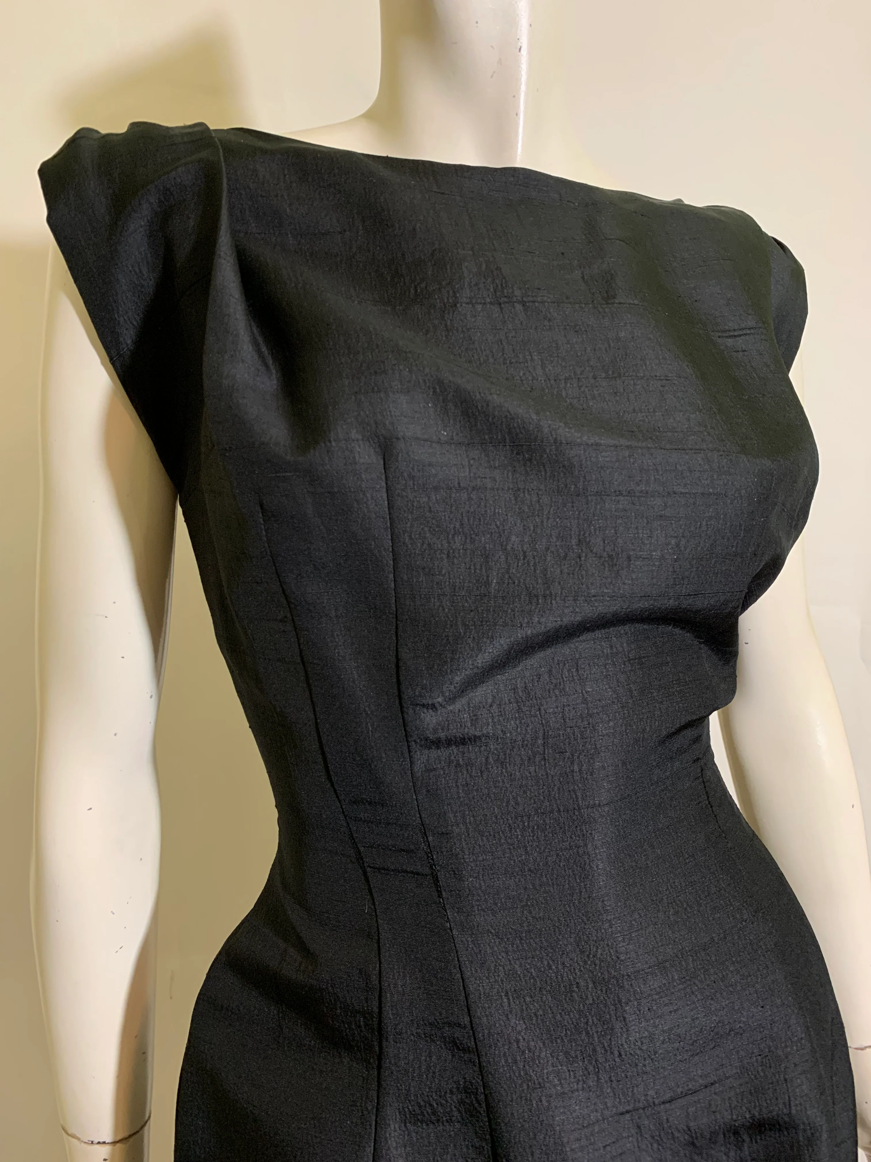 50s Black Velvet Rose Trimmed Low Back Party Dress - Image 3