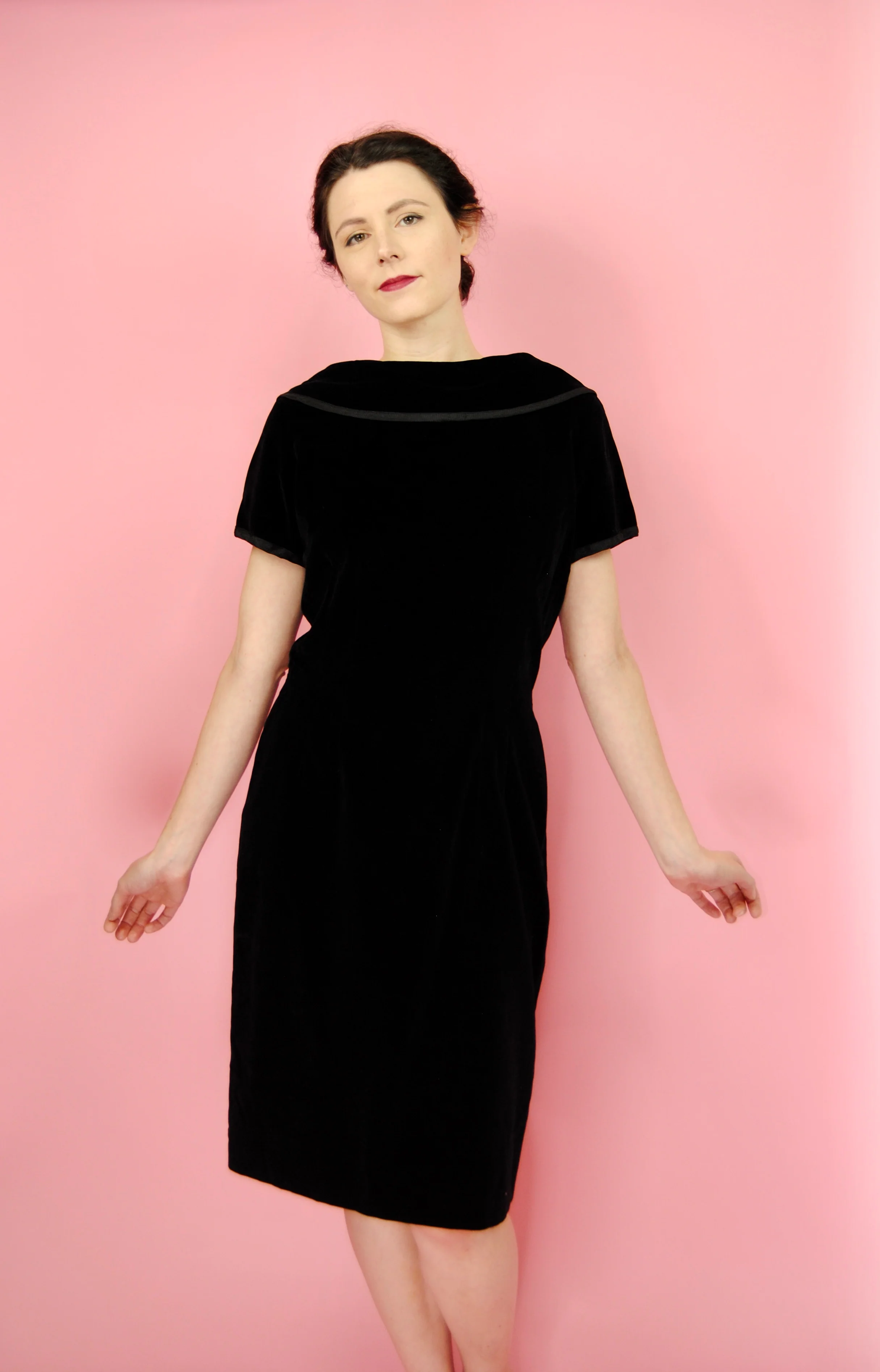 50s Black Velveteen Cocktail Holiday Dress With Trim By Gilden Juniors - Image 4