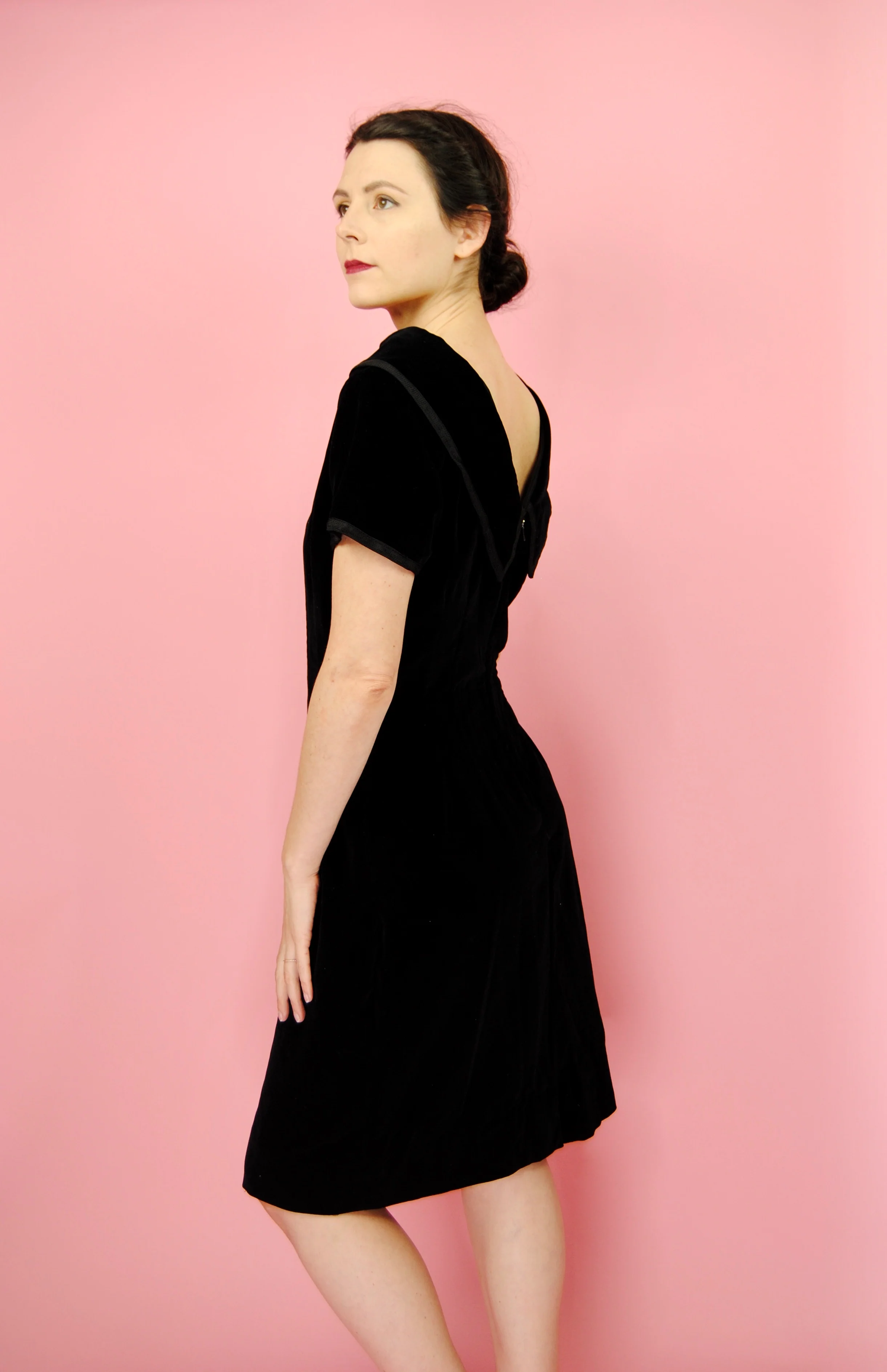 50s Black Velveteen Cocktail Holiday Dress With Trim By Gilden Juniors - Image 6