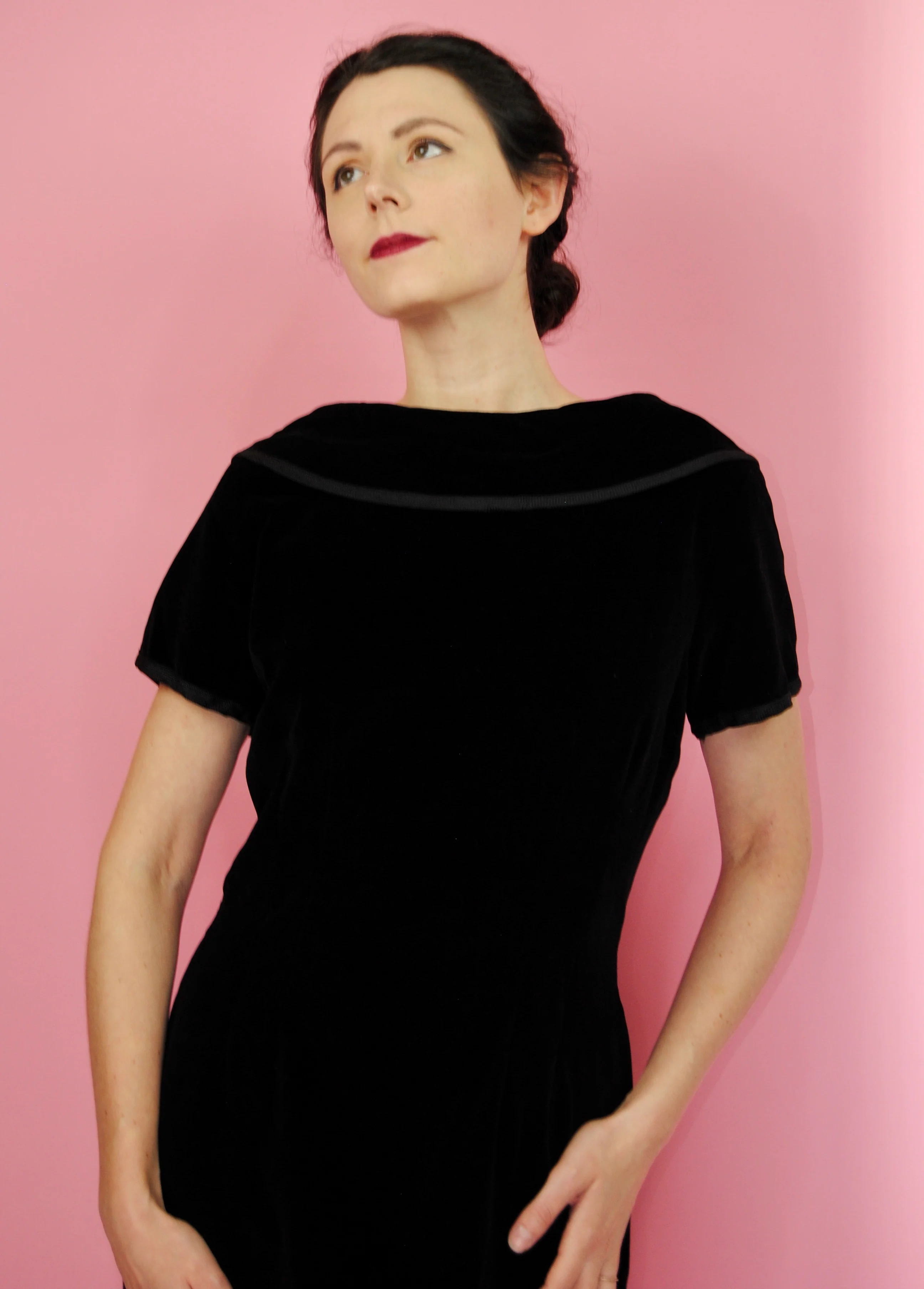 50s Black Velveteen Cocktail Holiday Dress With Trim By Gilden Juniors - Image 9