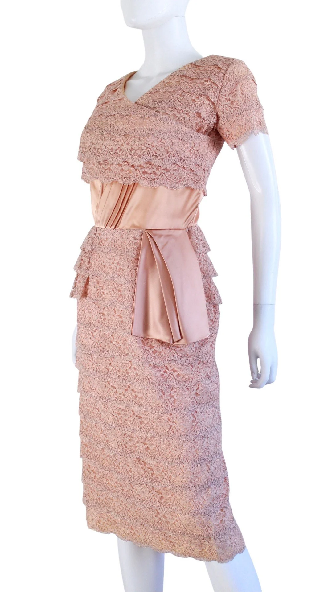 50s Dusky Peach Satin and Lace Wiggle Cocktail Dress - Image 5