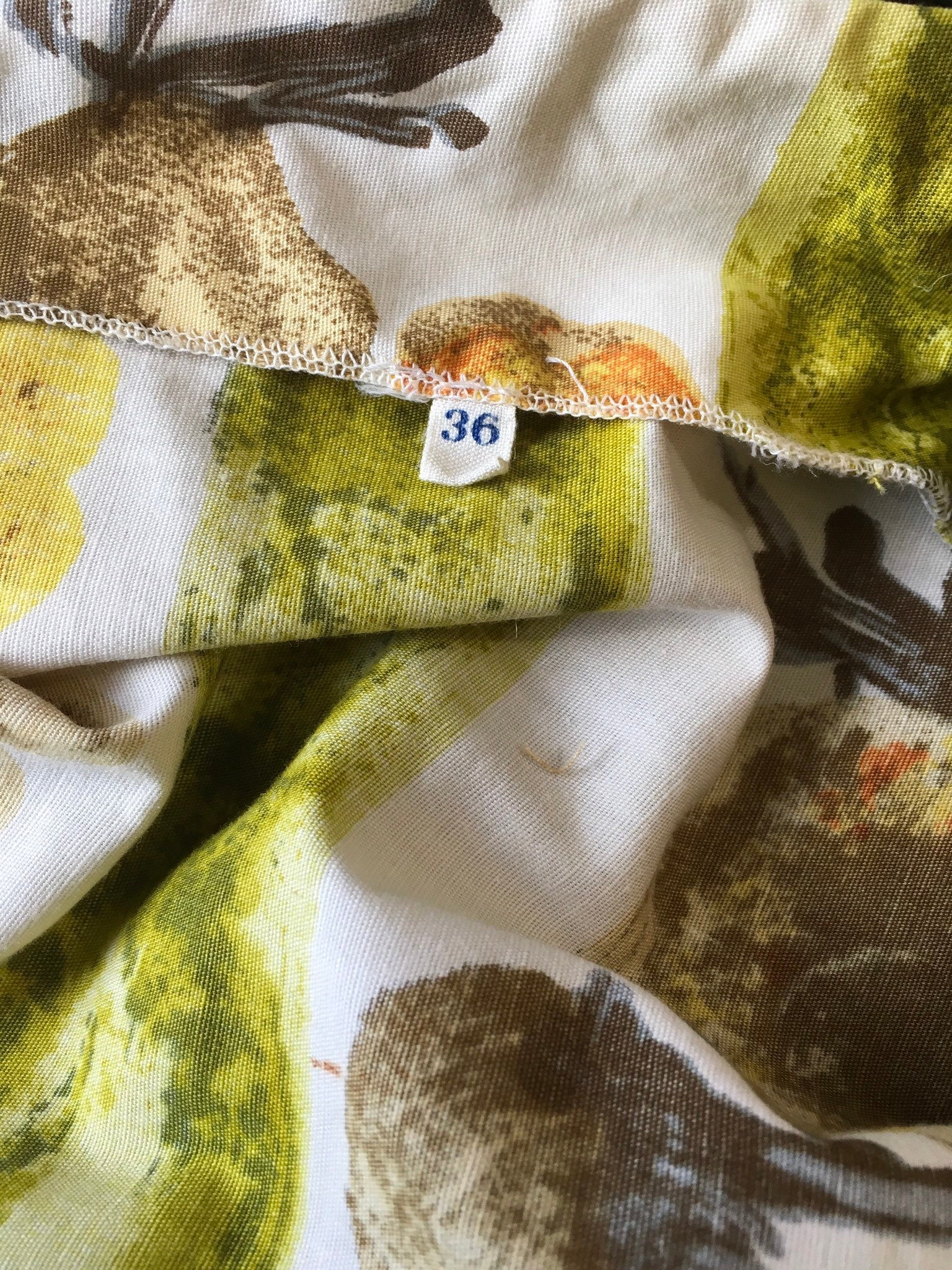 50's Floral and Green Striped Button Up Sundress - Image 6