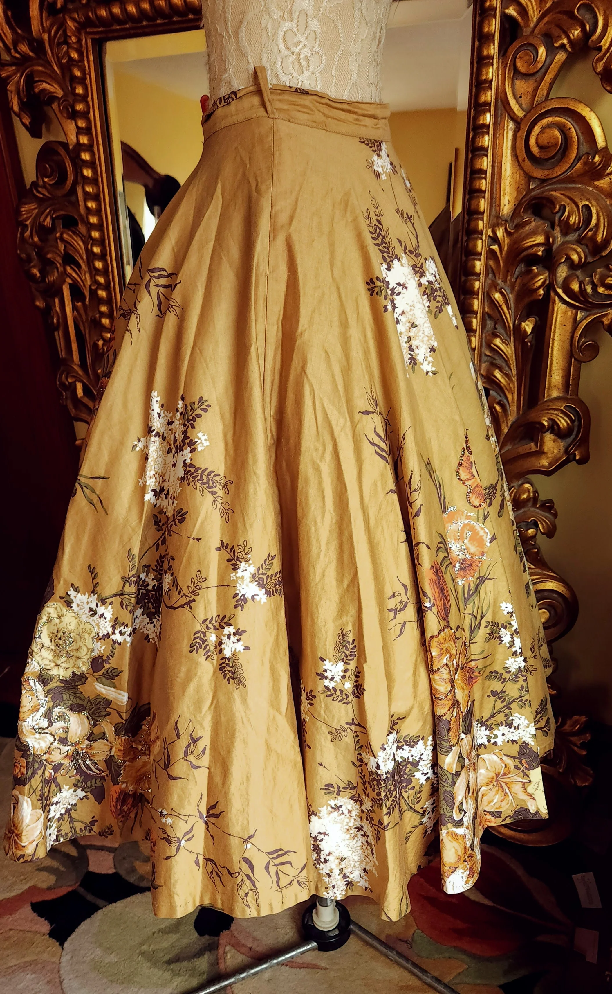 50s Gold Handpainted Glitter Floral Circle Skirt By Smart Set - Image 5