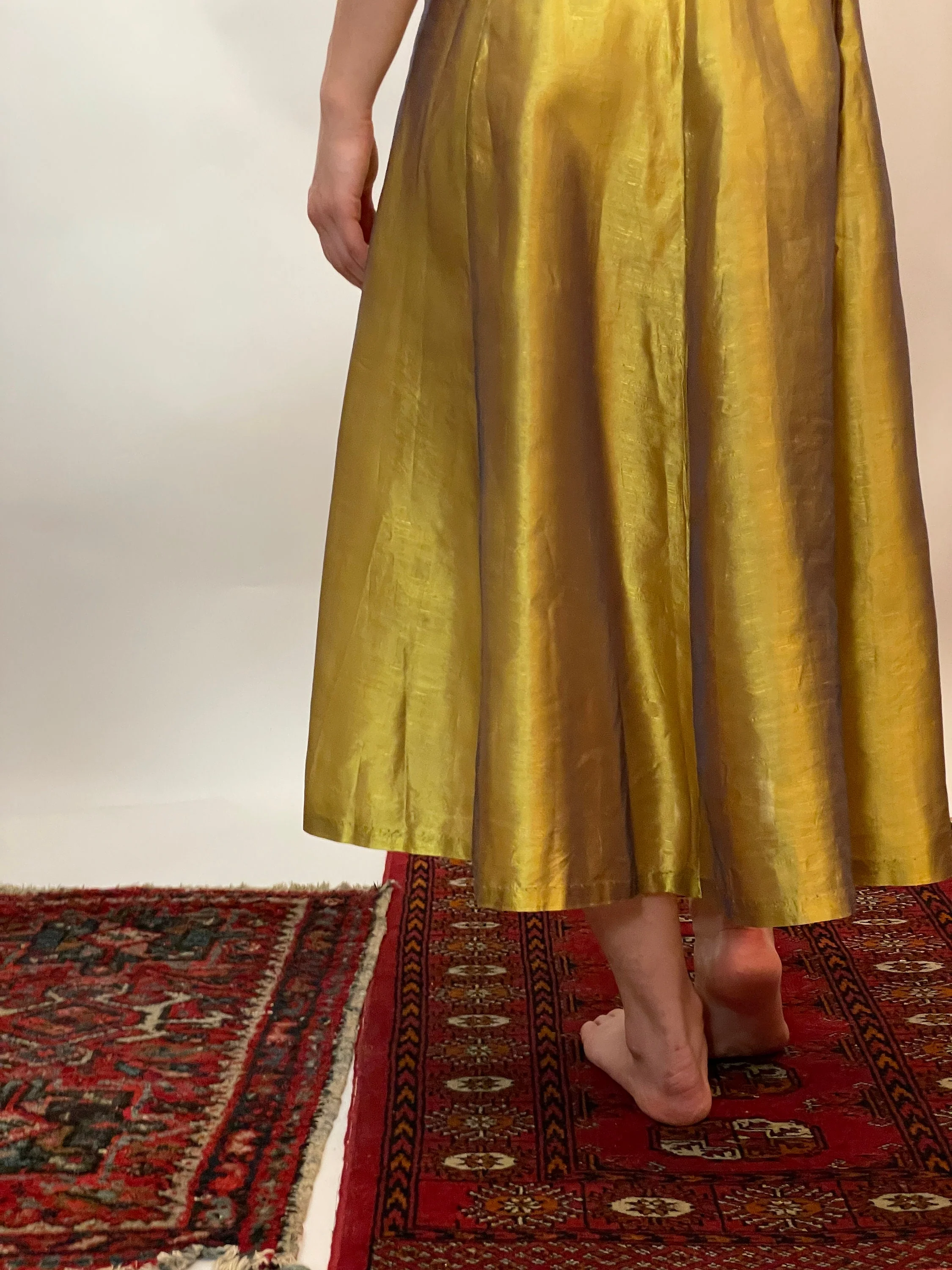 50s Gold Lame Skirt - Image 3
