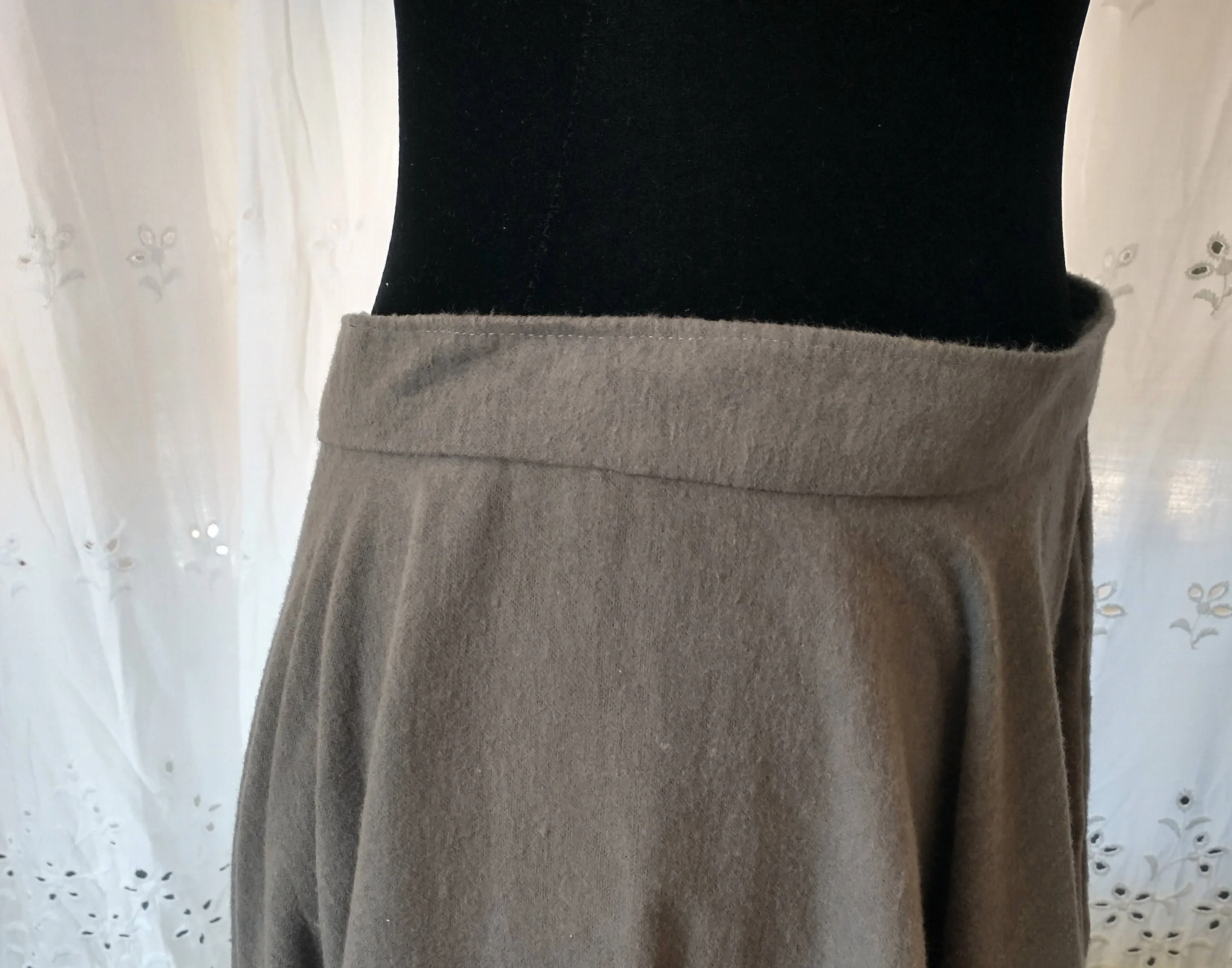 50s Handmade Flannel Circle Poodle Skirt with a Cat Women's M Gray Rockabilly - Image 8