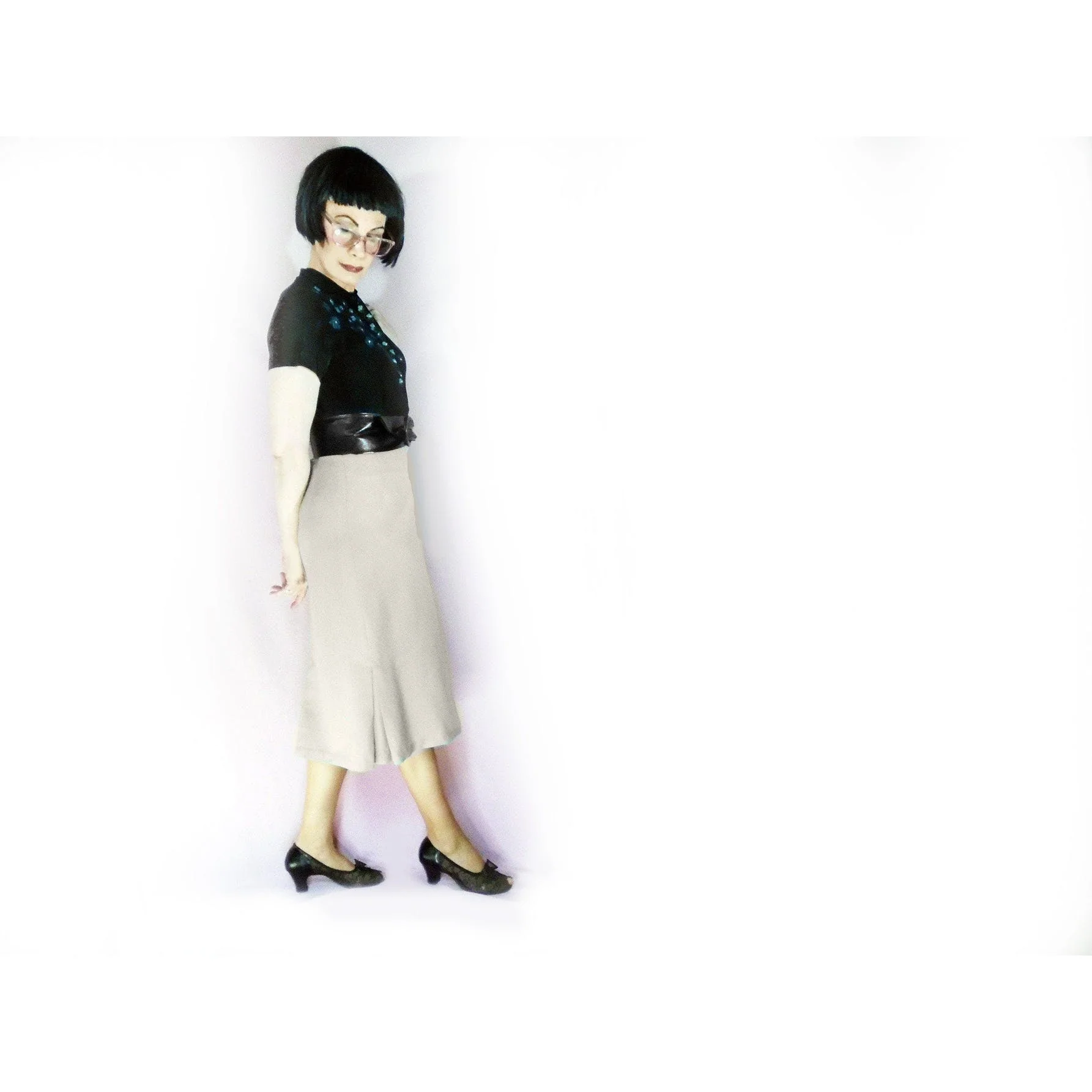 50s Mermaid Pleat Pencil Skirt Lightweight Wool By Kasmit - Image 9