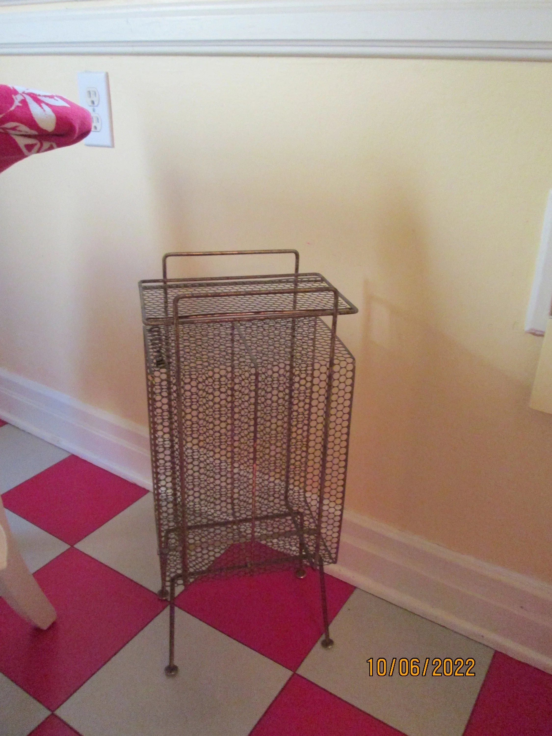 50s Mid Century Telephone Stand Magazine Rack Metal - Image 5