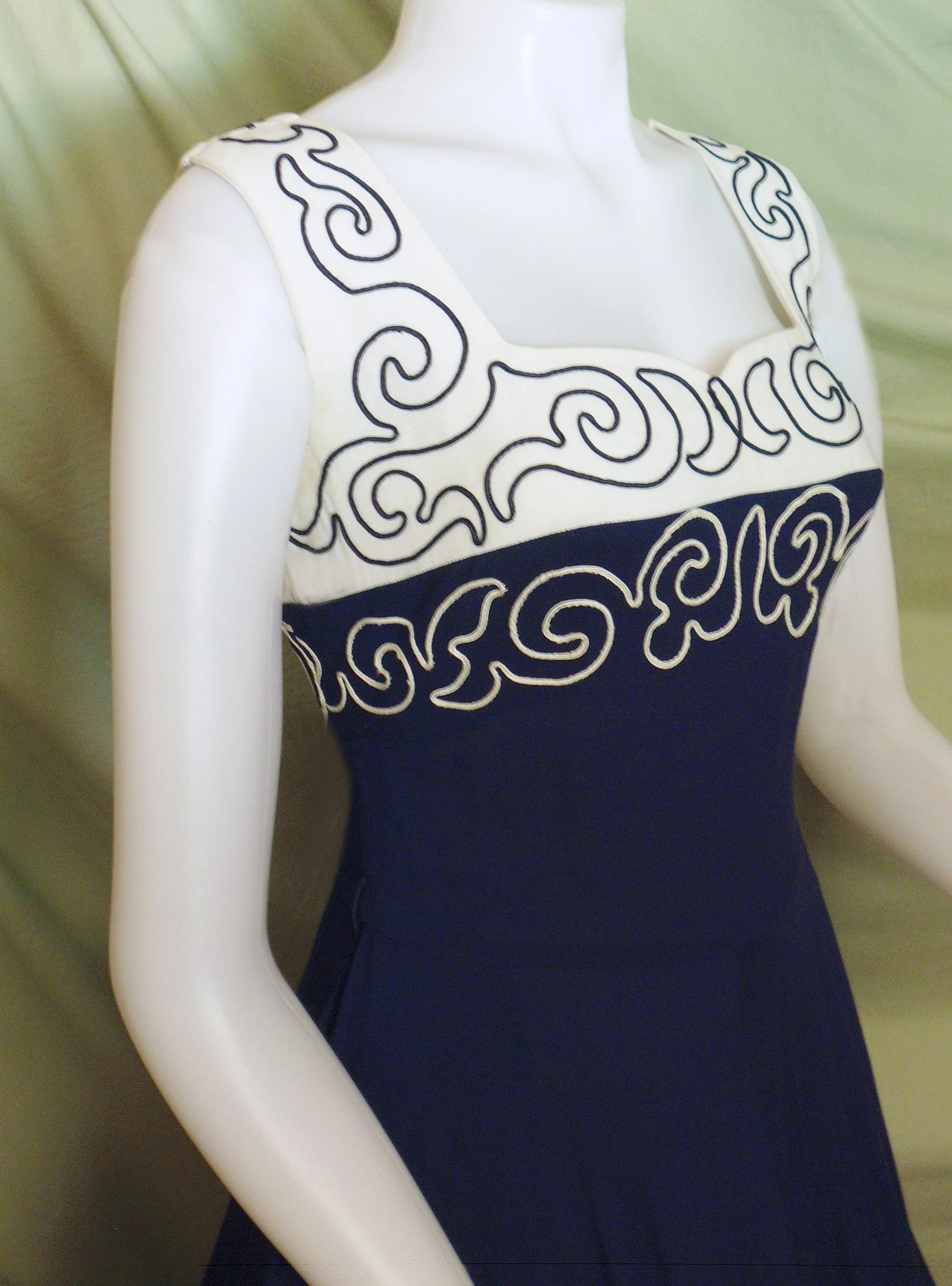 50s Navy and White Bombshell Full-Skirted Dress Cotton Cord Embelleshment Atomic Hollywood Metal Zipper - Image 3