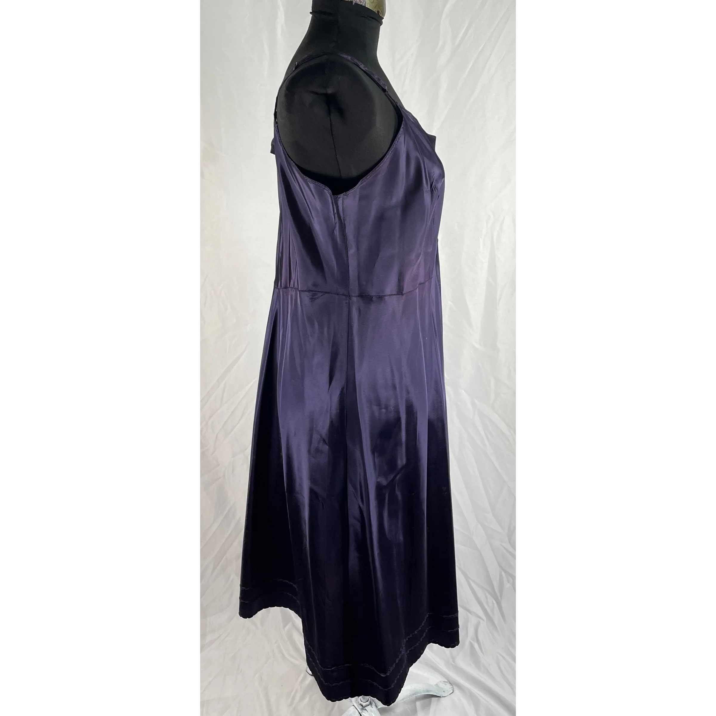 50s Navy Blue Taffeta Maxi Slip By Snip-It - Image 9