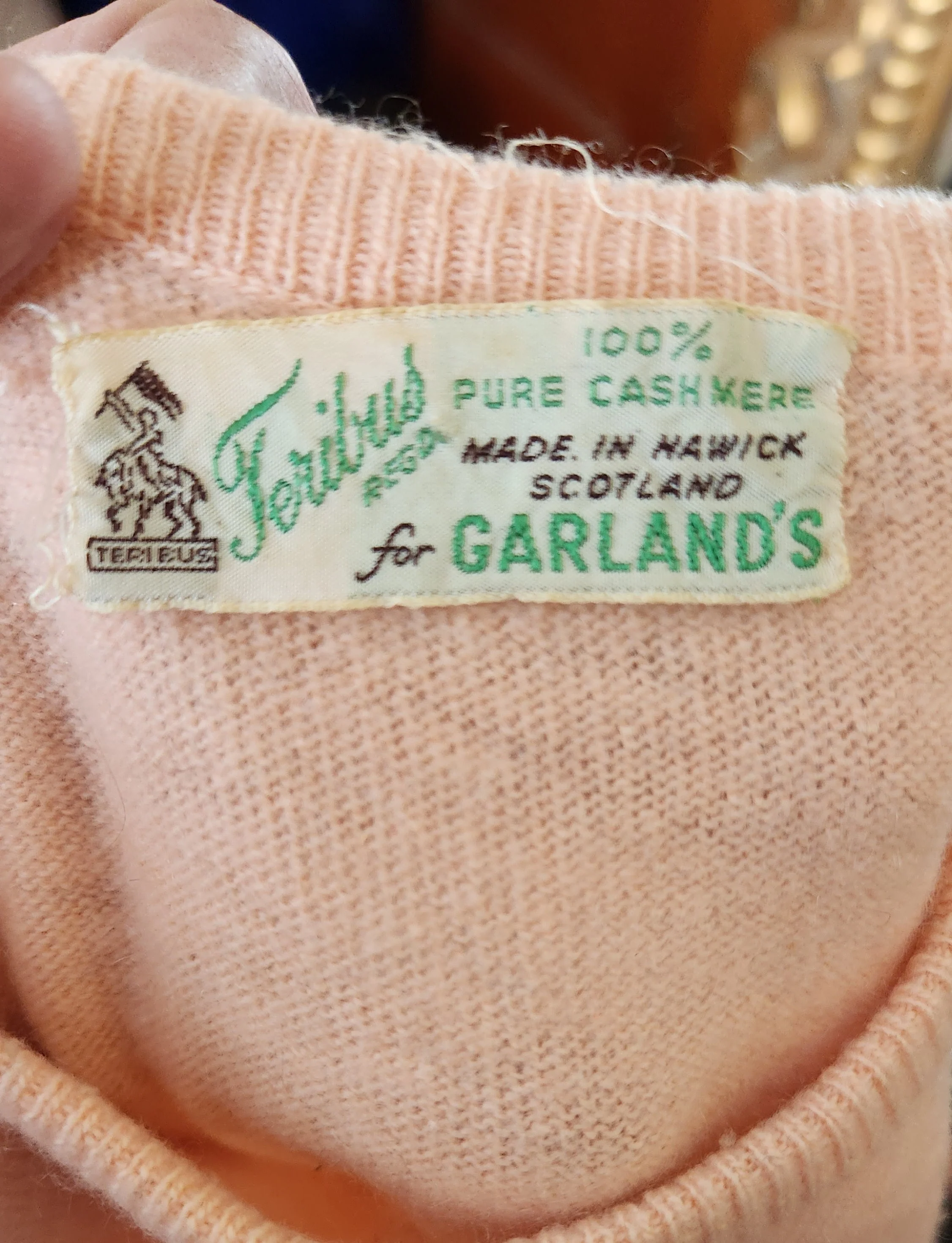 50s Peachy Pink Short Sleeve Cashmere Sweater by Teribus - Image 5