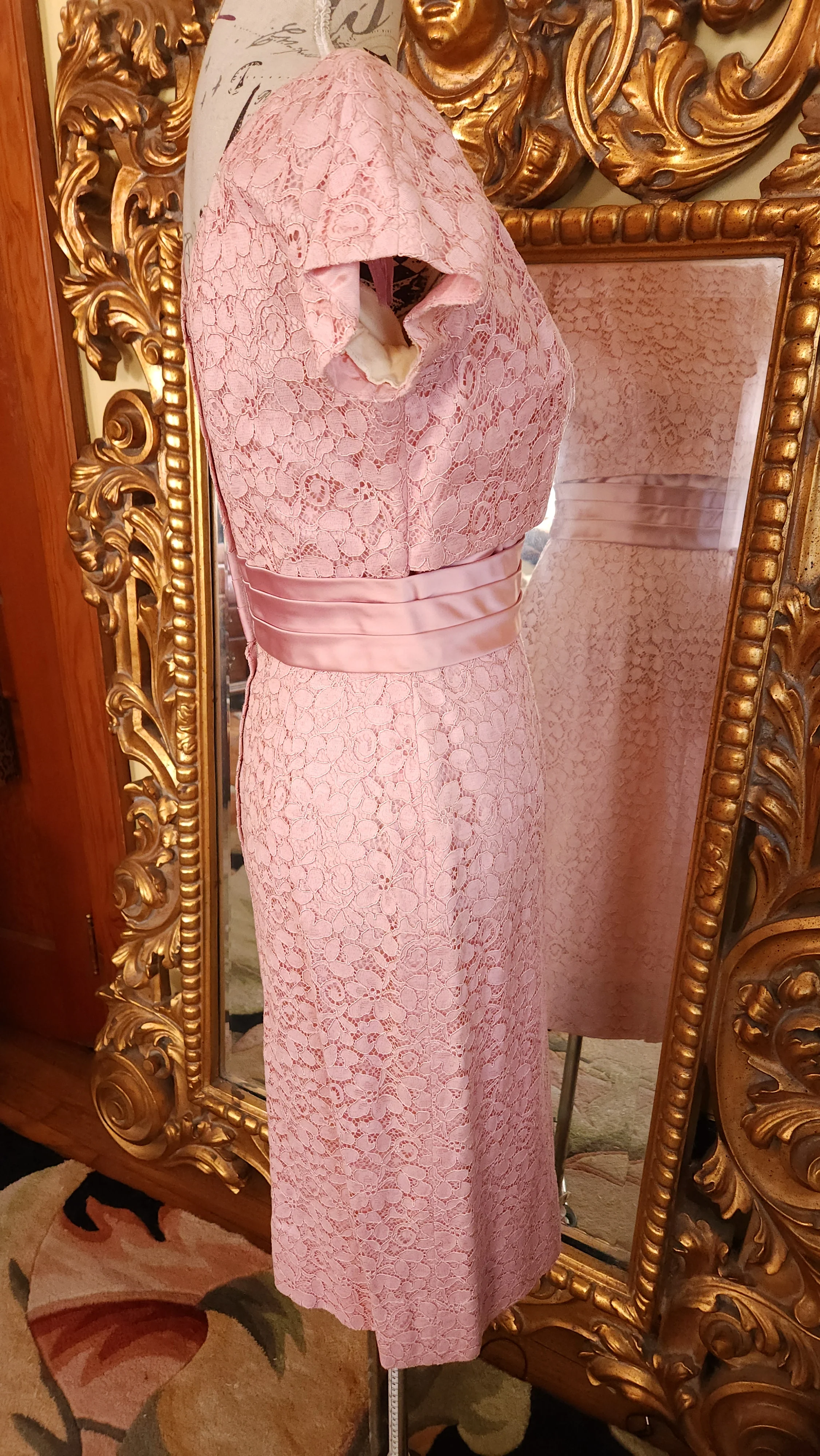 50s Pink Lace Wiggle Dress And Jacket - Image 5