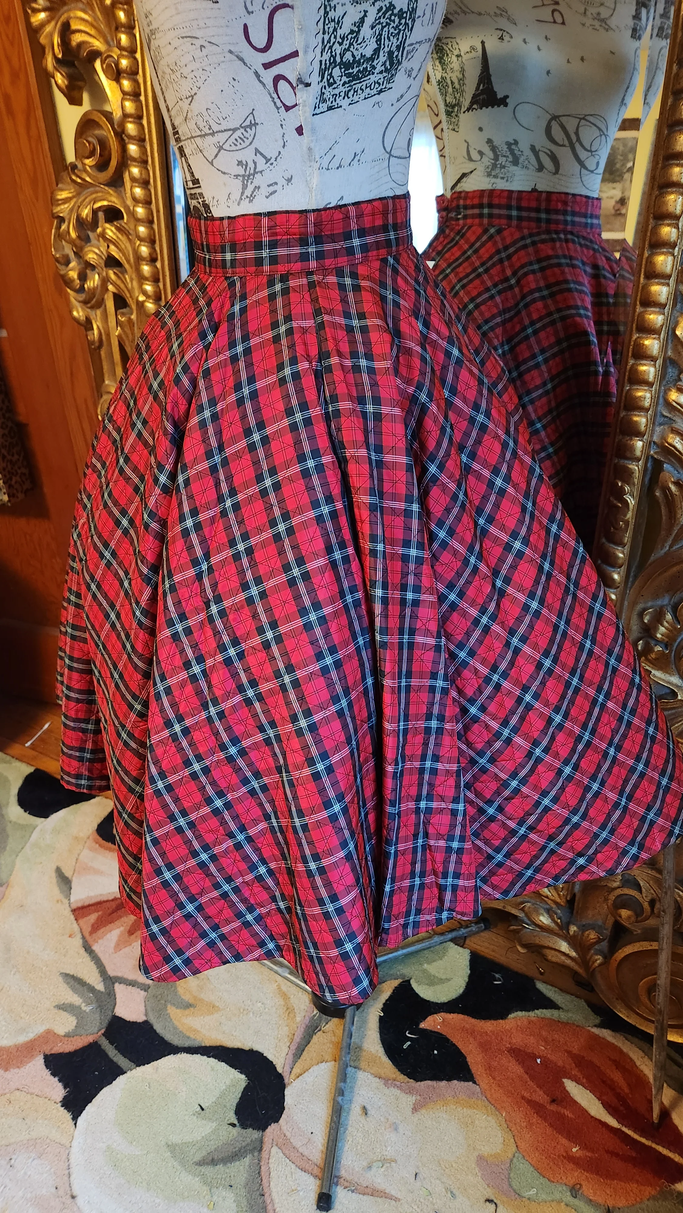 50s Quilted Red Plaid Circle Skirt - Image 3