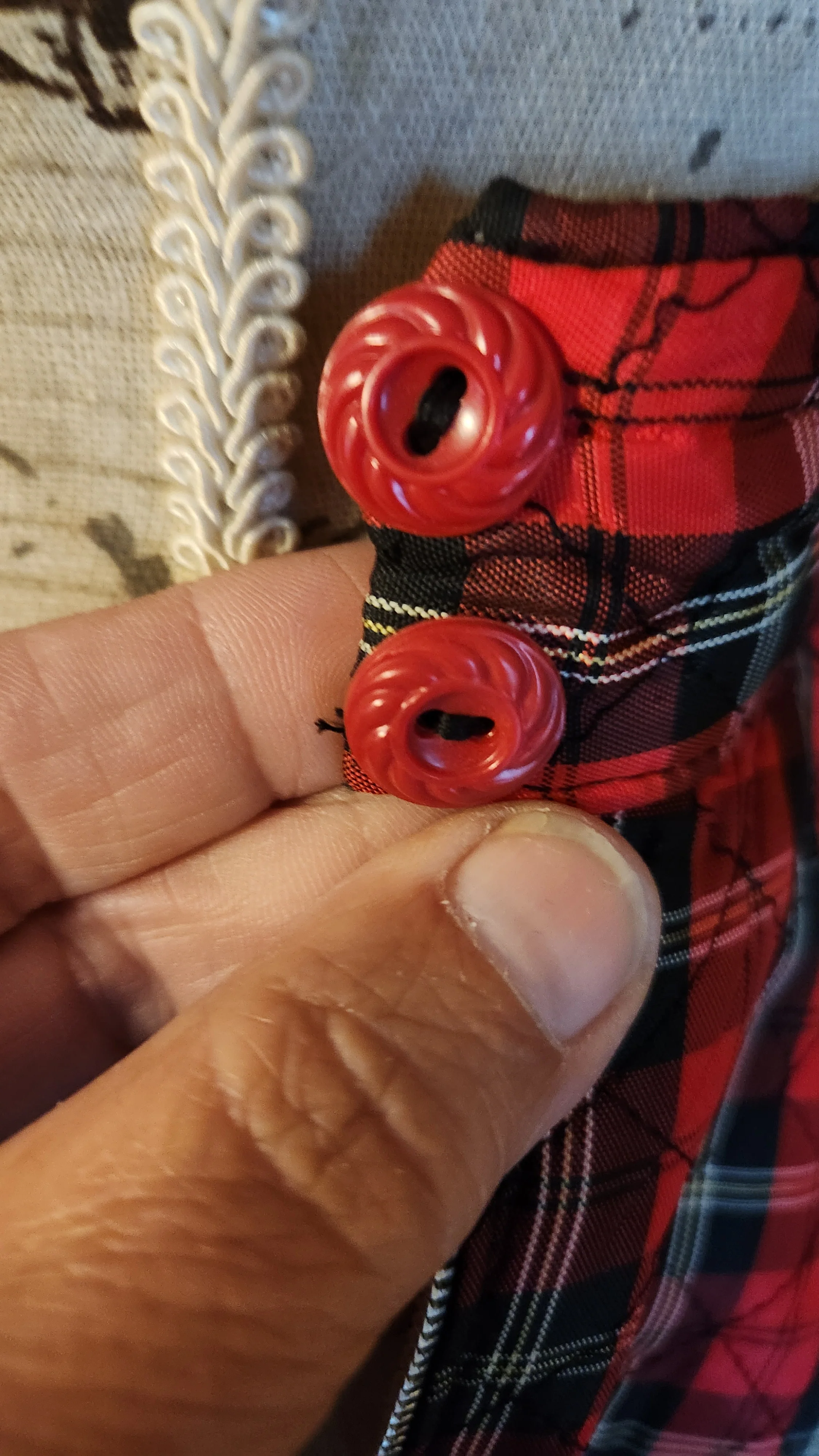 50s Quilted Red Plaid Circle Skirt - Image 7