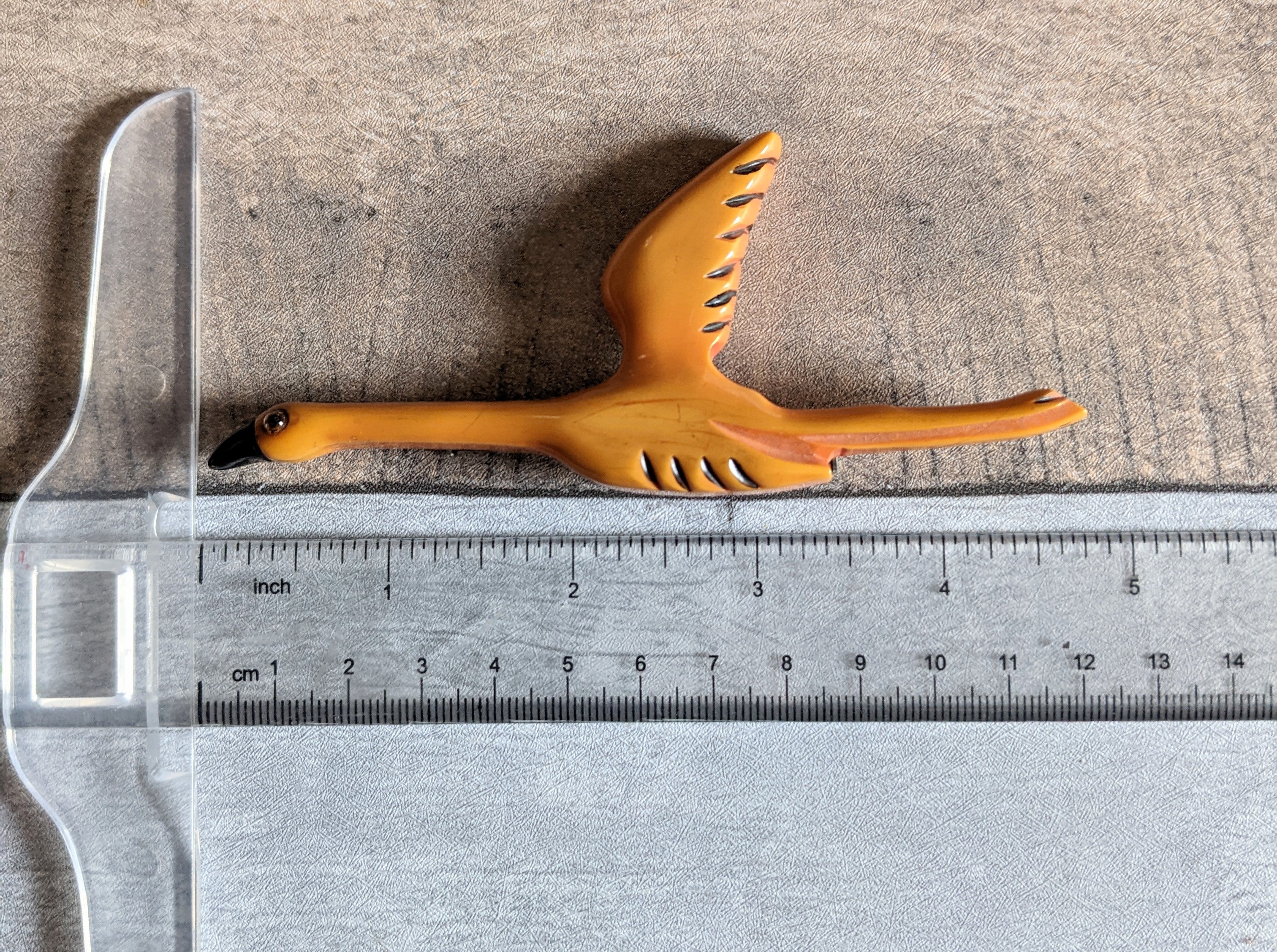 50s Rare Vintage Bakelite Flying Flamingo Bird Brooch - Image 3