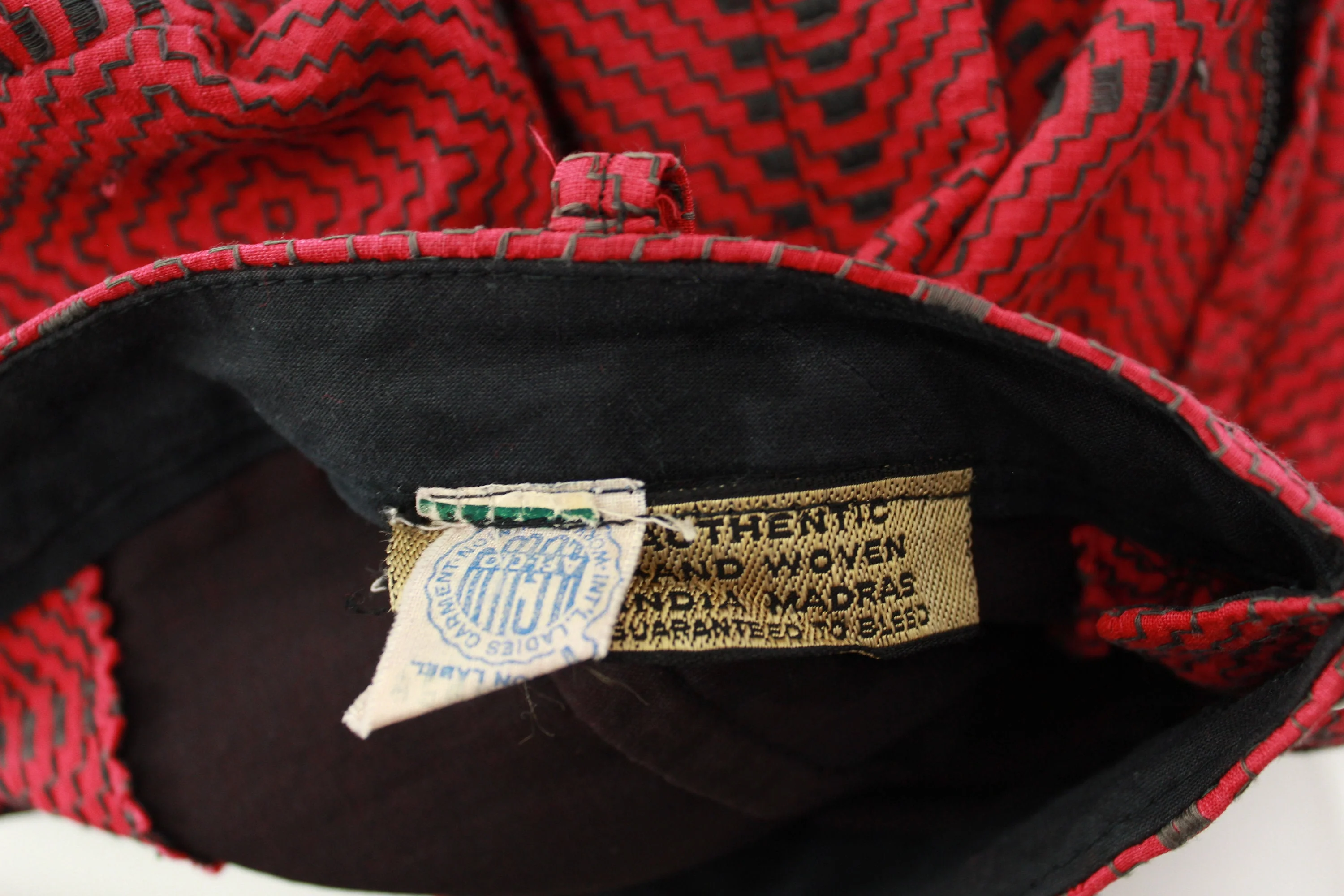 50s Red and Black Embroidered Skirt by ILGWU - Image 10