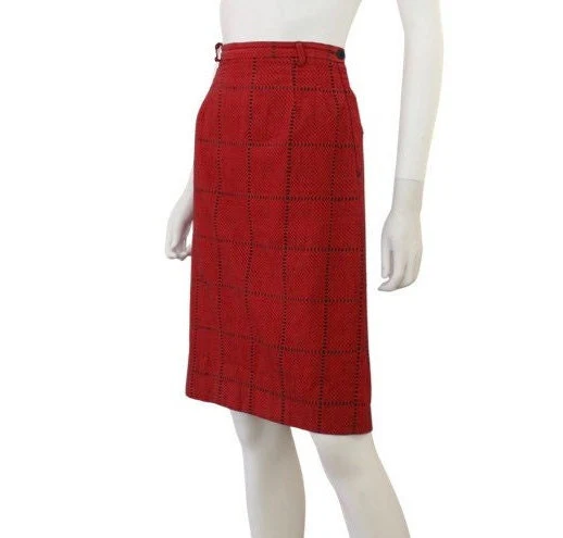 50s Red and Black Embroidered Skirt by ILGWU - Image 6