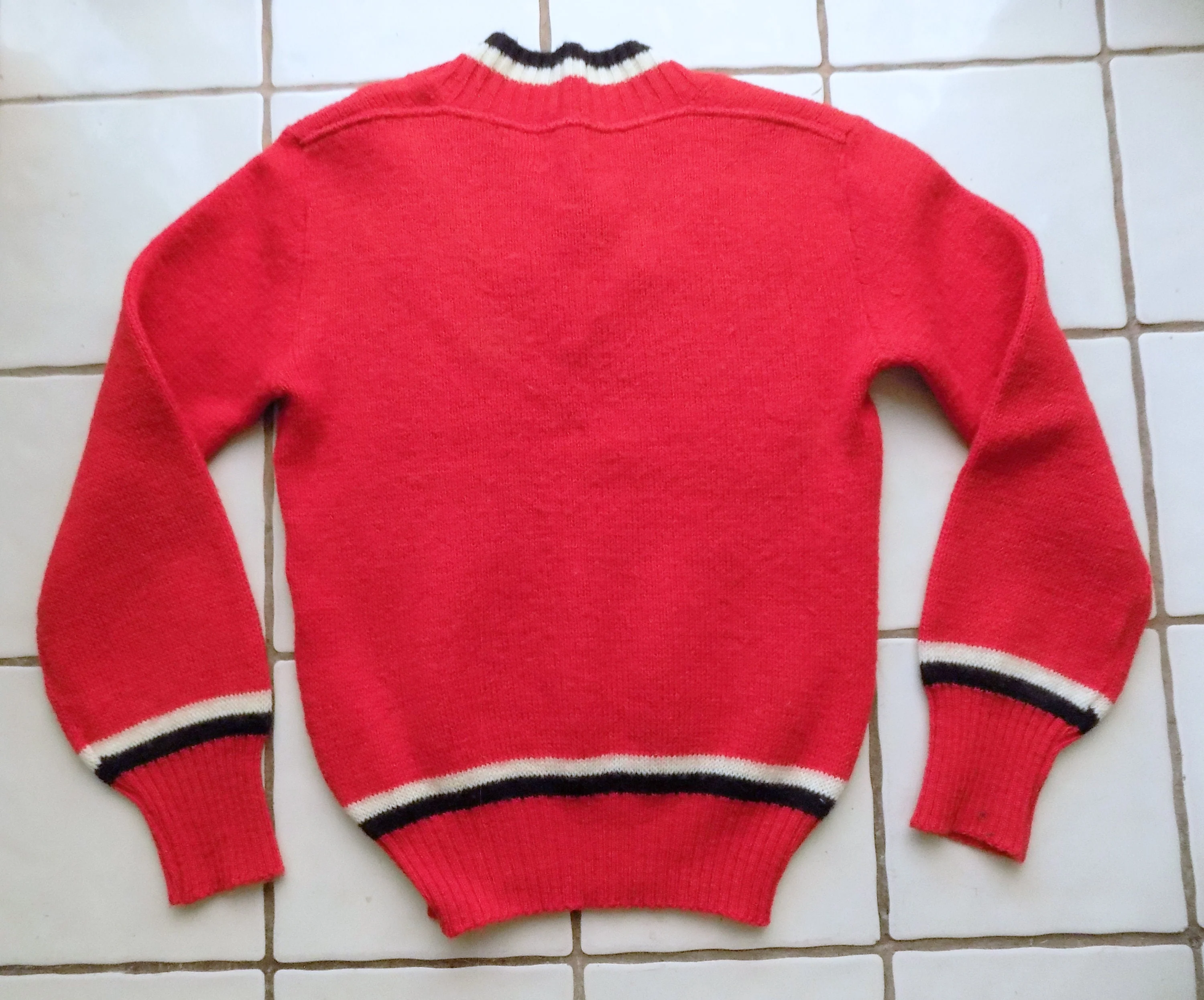50s Red Wool Winter Sweater Pullover Unisex 36 Mens Sport Preppy Collegiate by McGregor - Image 2
