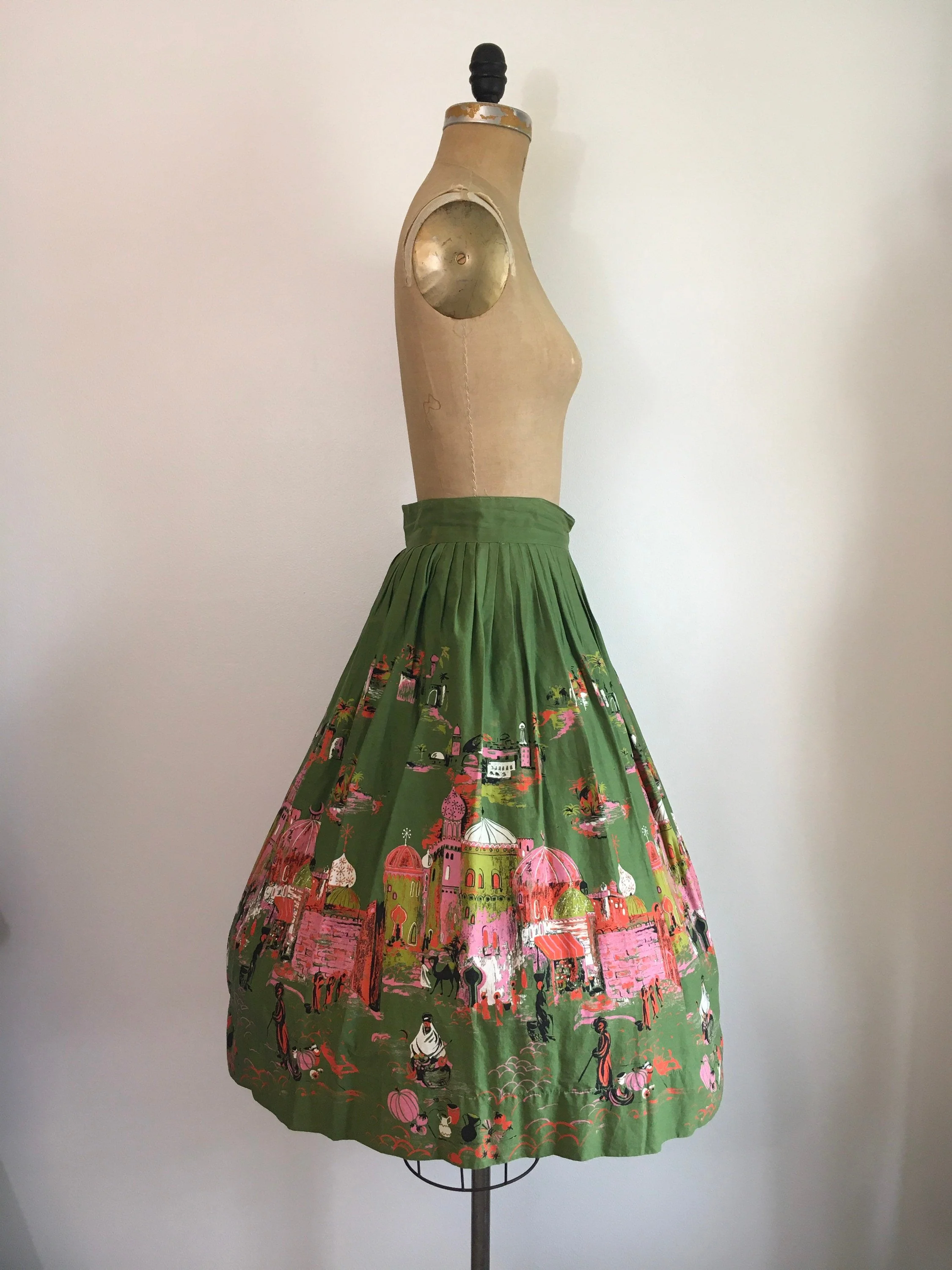 50's Scenic Casbah Arabian Novelty Print Border Skirt - Image 3
