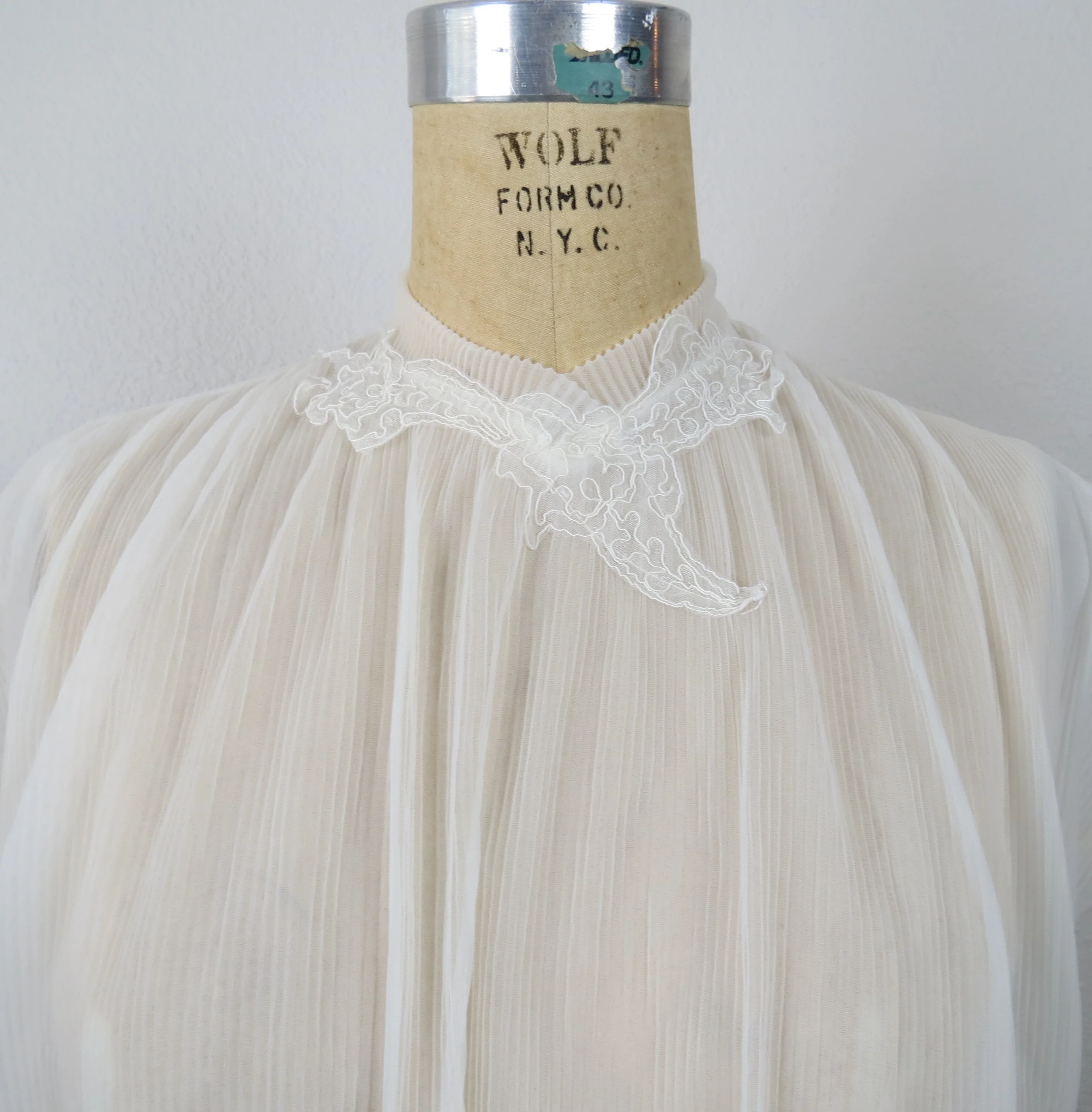 50s Sheer Nylon Blouse Button Back High Neck Dressy - Image 3