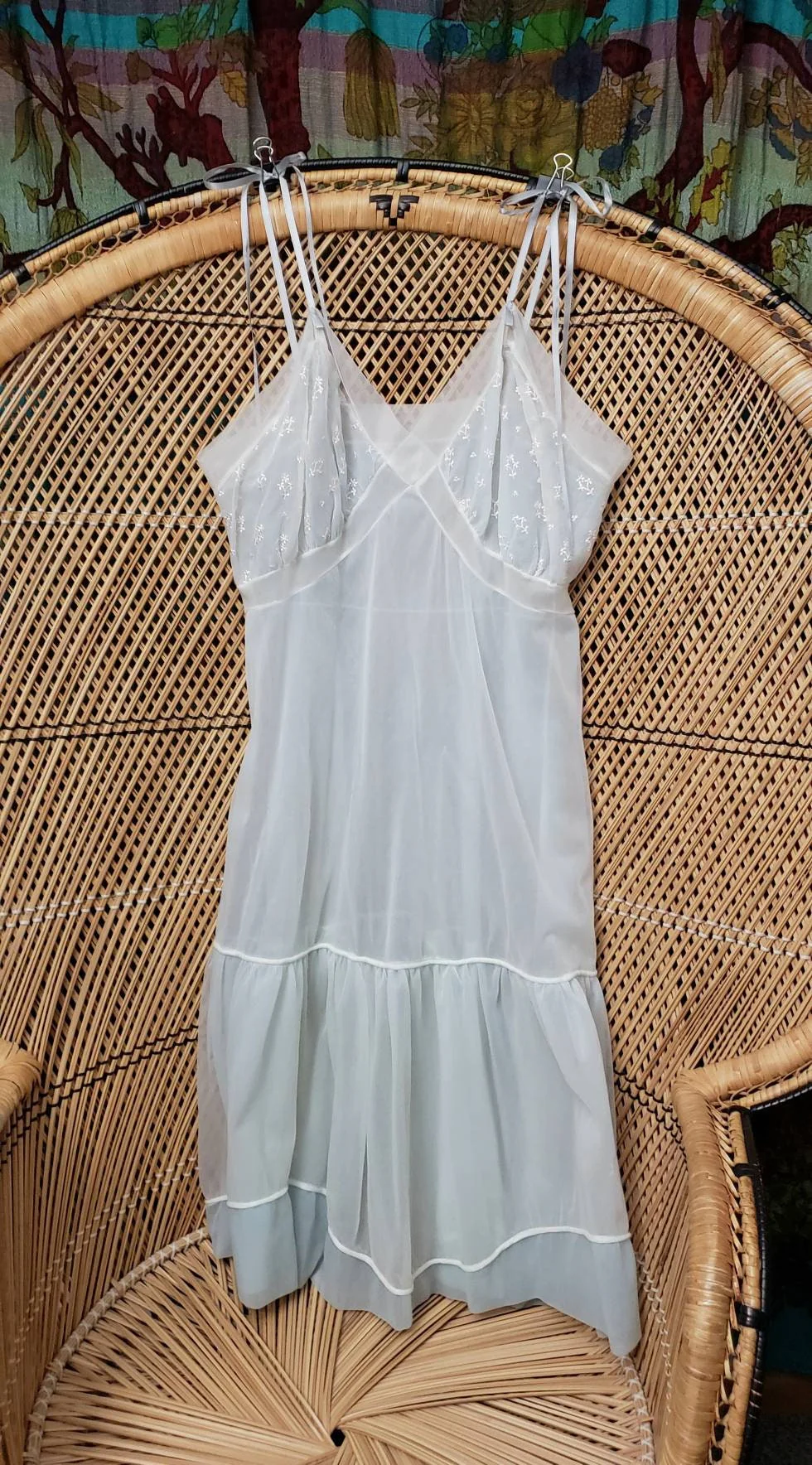 50s Sheer Pale Blue Floral Nightie 40 Md/lg - Image 2