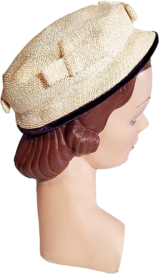 50s Small Cream Straw Hat With Bows And Purple Velvet By Miller & Rhoads - Image 2