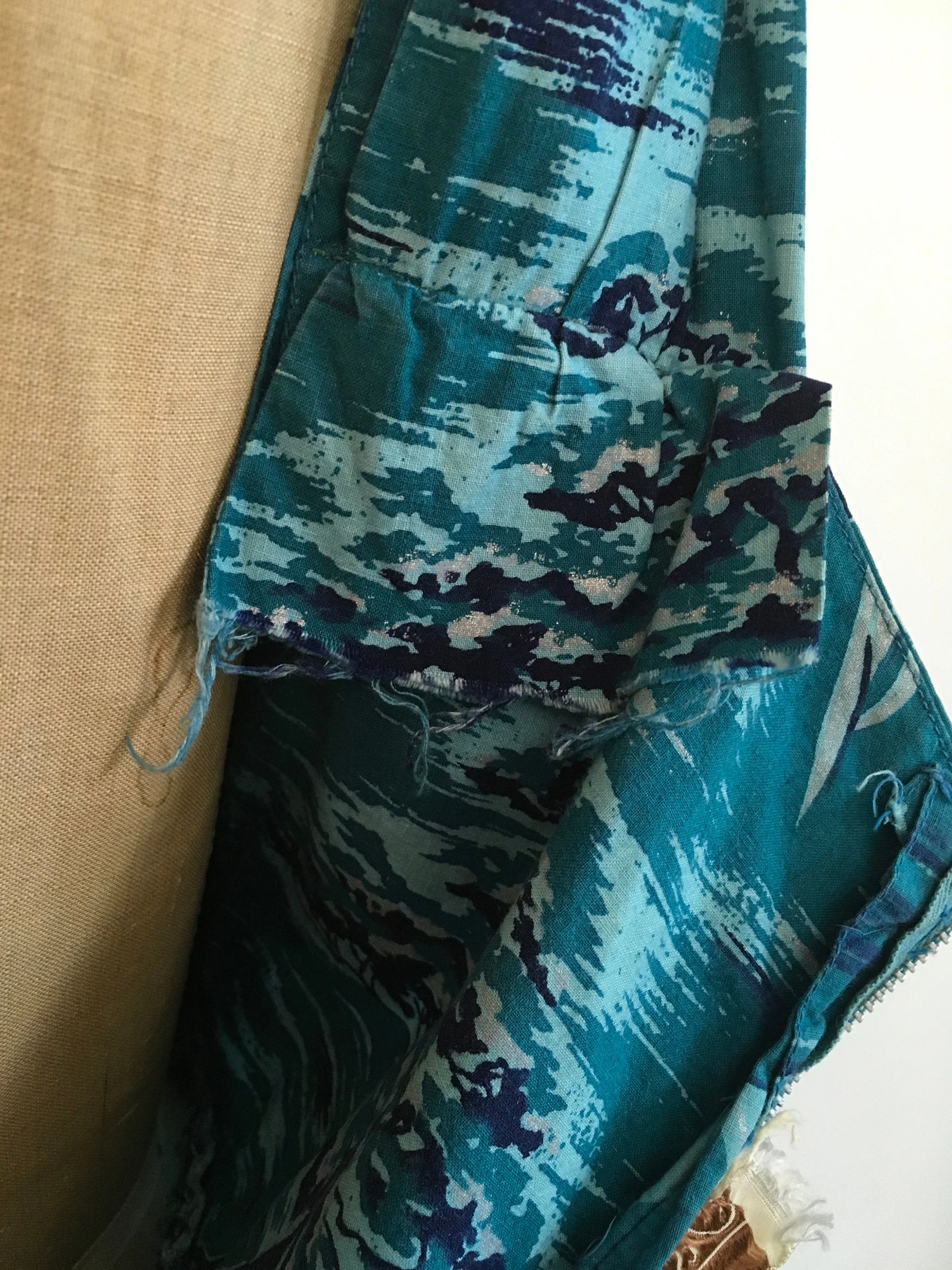 50's Teal Sailboat Novelty Print Dress by Marjae Miami - Image 7