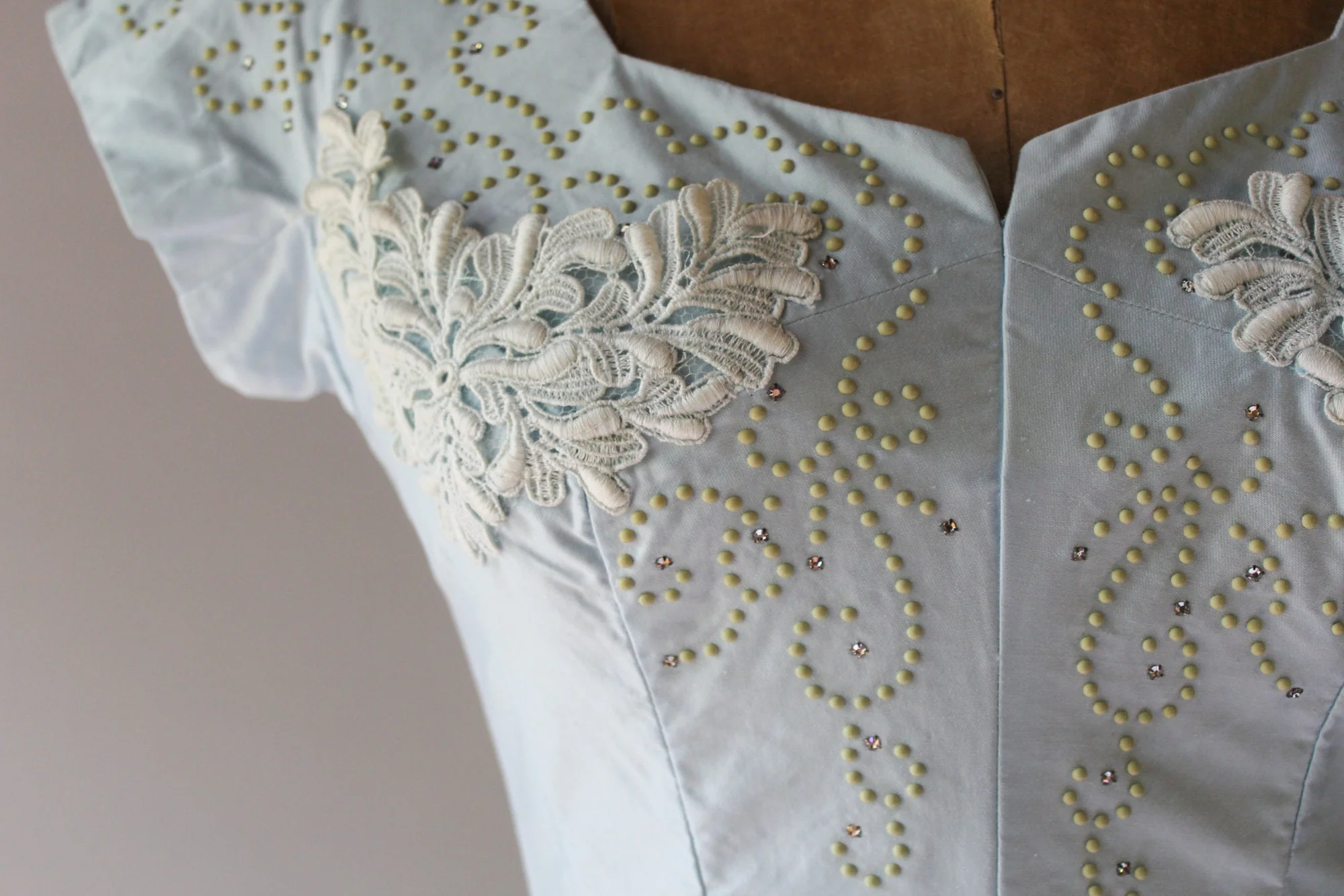 50s Vintage Pale Blue Polished Cotton Cocktail Wiggle Dress with Studs Rhinestones and Lace Bombshell Dress - Image 4