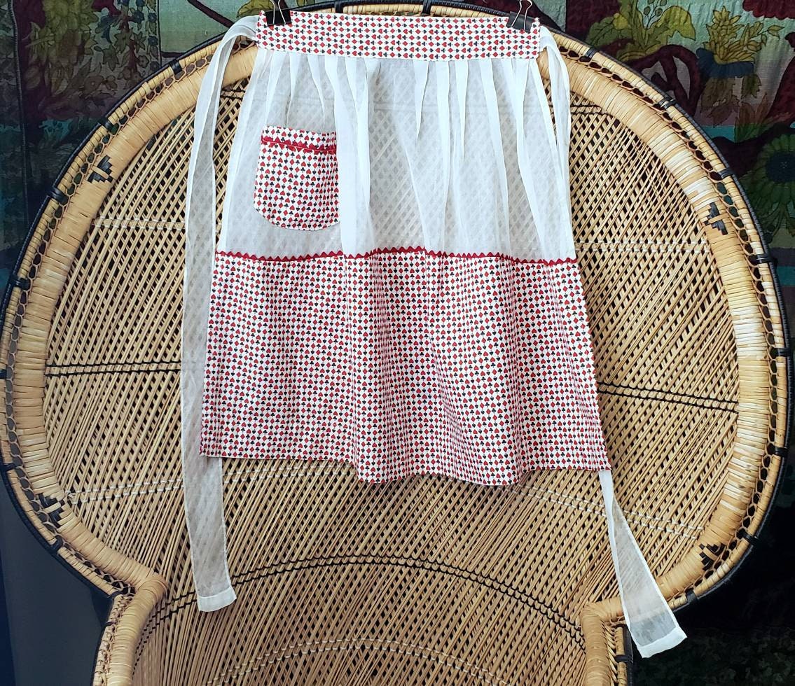 50s Vintage Partially Sheer Apron with Hearts and Spades Red and White Half - Image 2