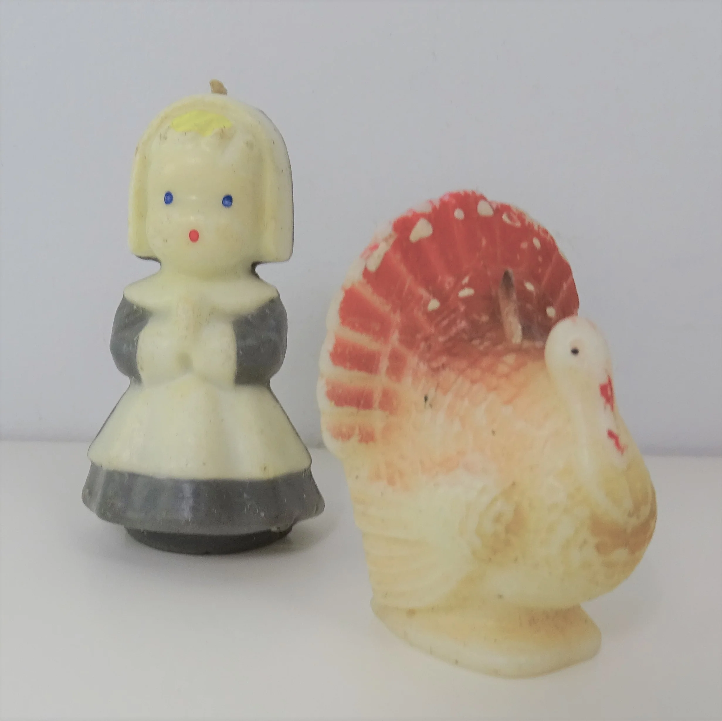 50s Vintage Pilgrim Girl Turkey Thanksgiving Candle - Image 4