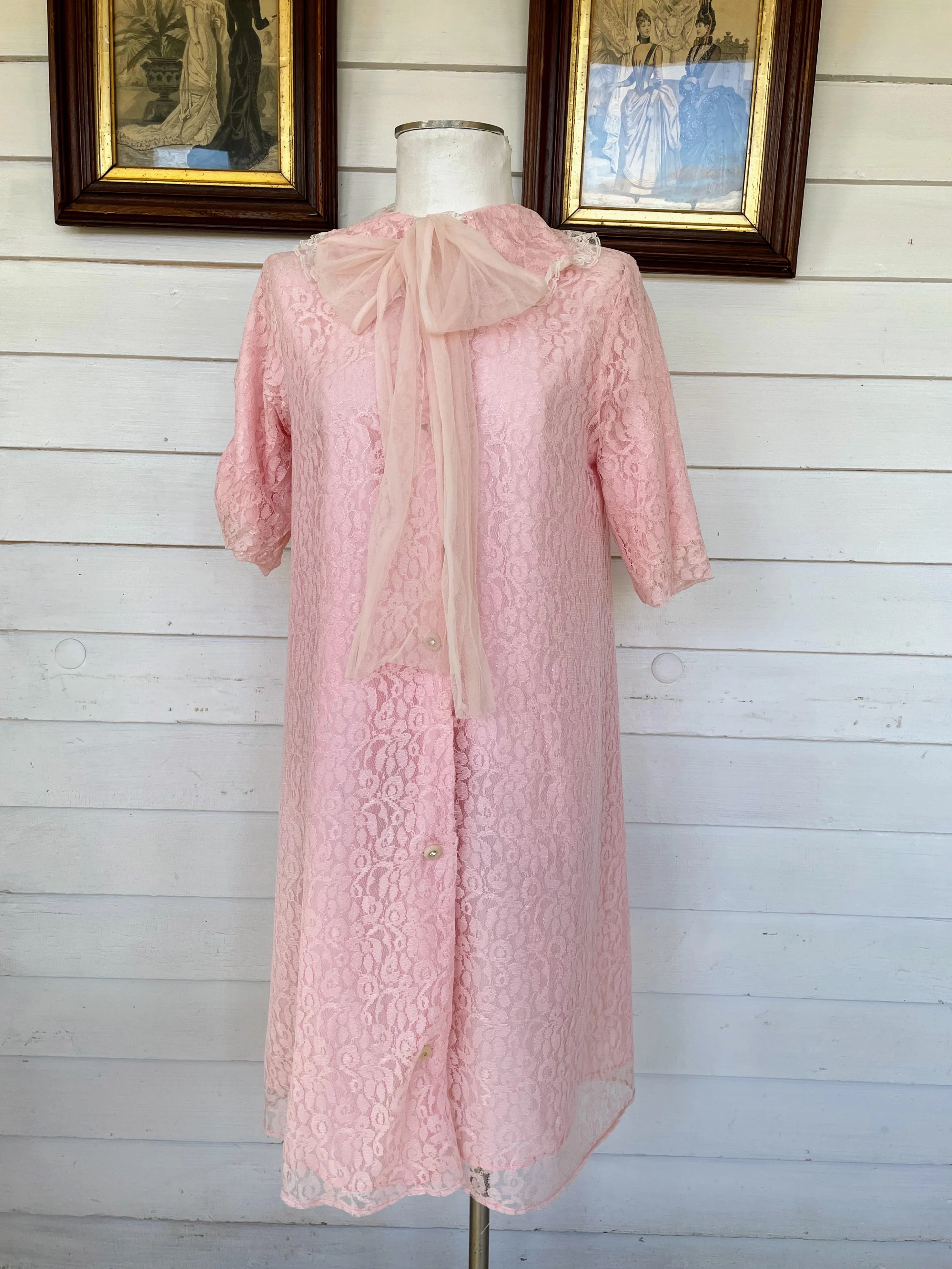 50s Vintage Pink Floral Lace Bed Jacket Robe - Image 18