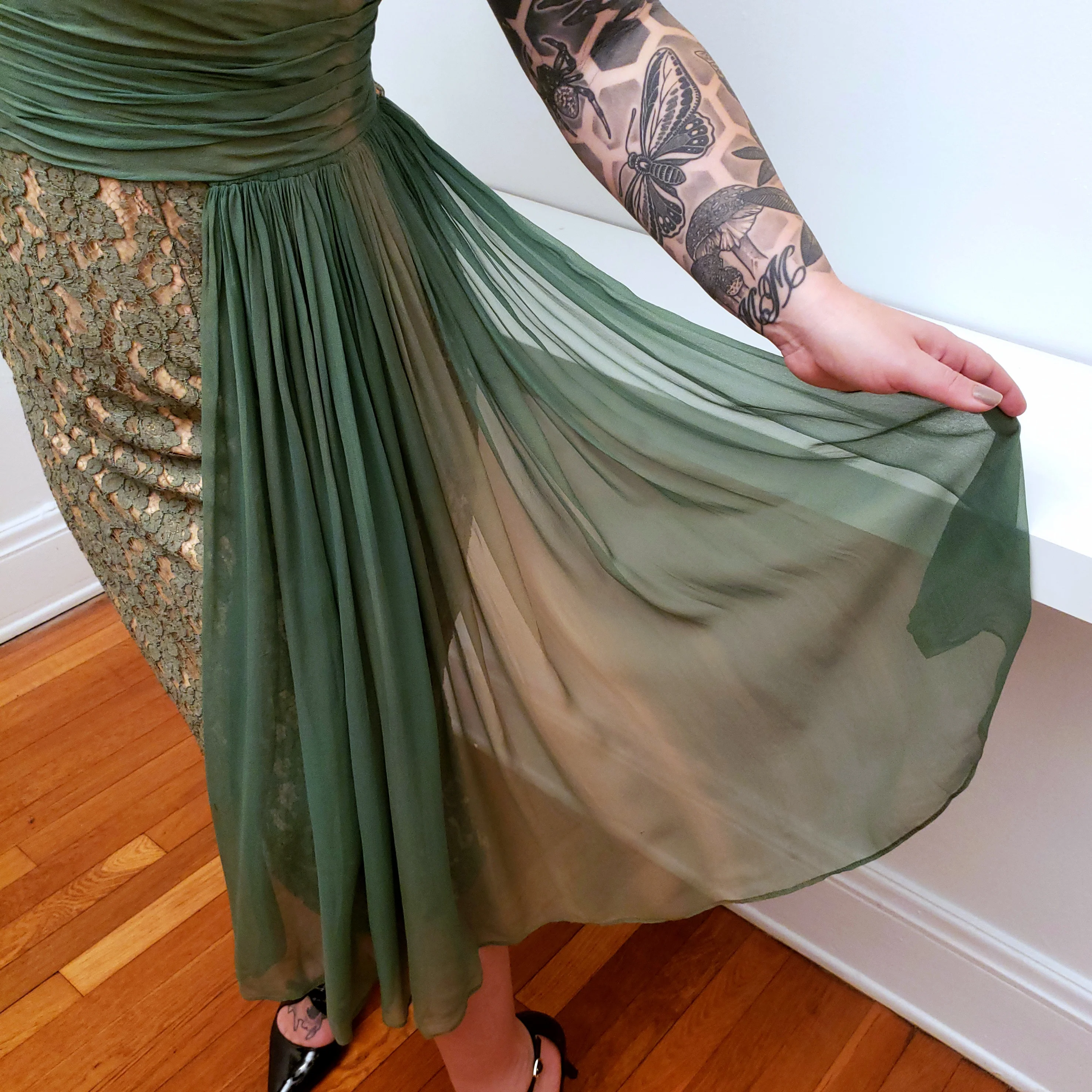 50s Volup Lace Wiggle Dress By A Norman Original - Image 4